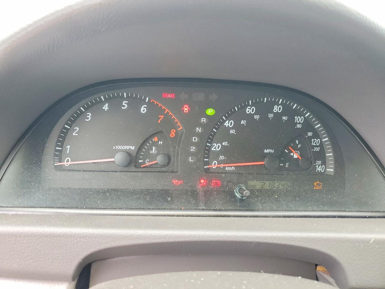 2004 Toyota Camry Le Silver vin: 4T1BE32K24U802442