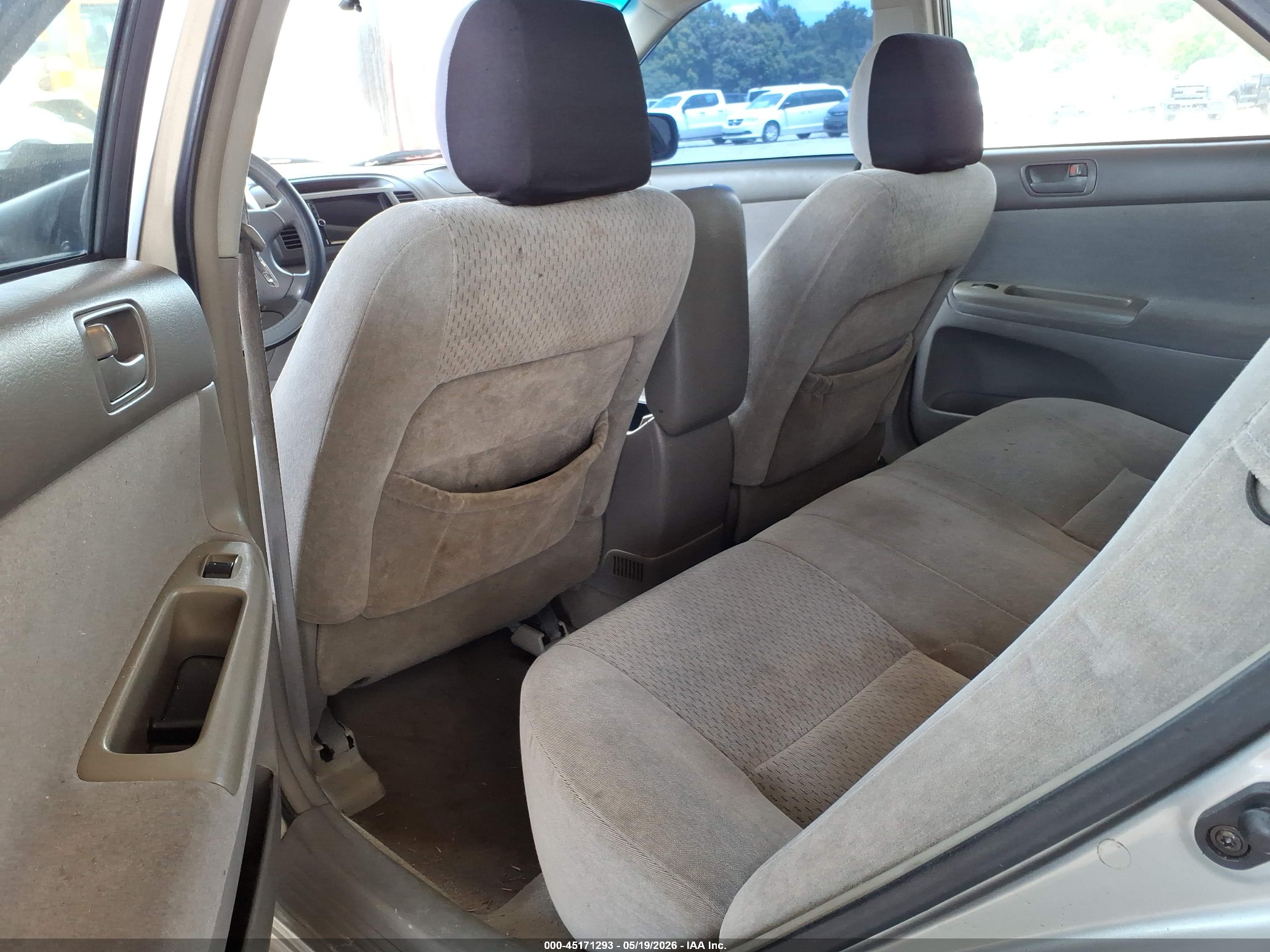 2004 Toyota Camry Le Серый vin: 4T1BE32K24U835599