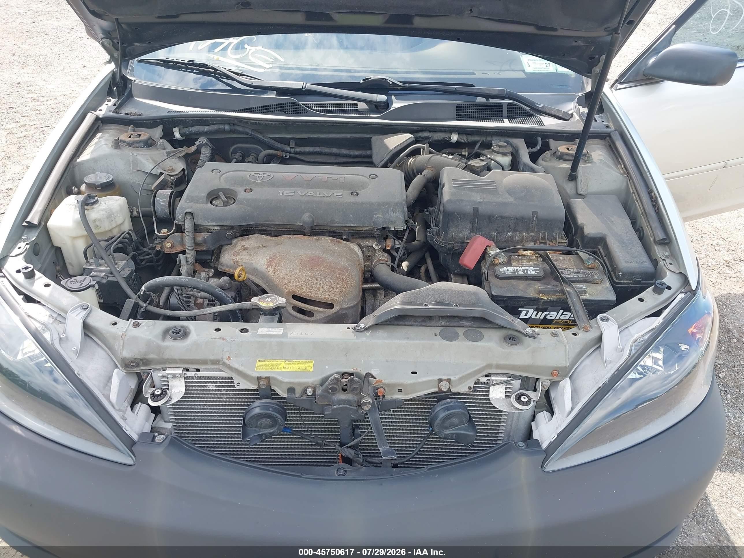 2004 Toyota Camry Le Silver vin: 4T1BE32K24U858848