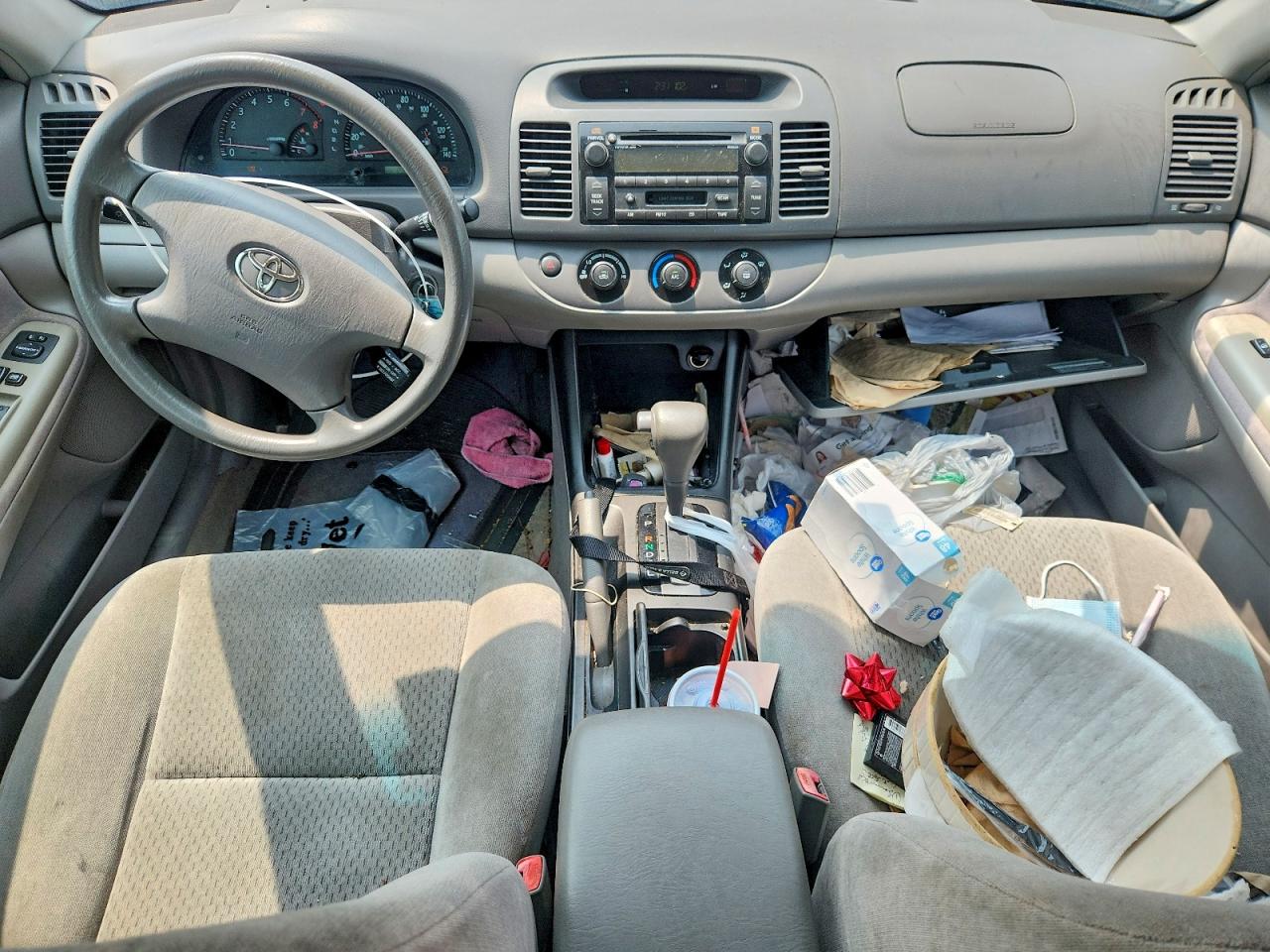 2004 Toyota Camry Le Синий vin: 4T1BE32K24U882924