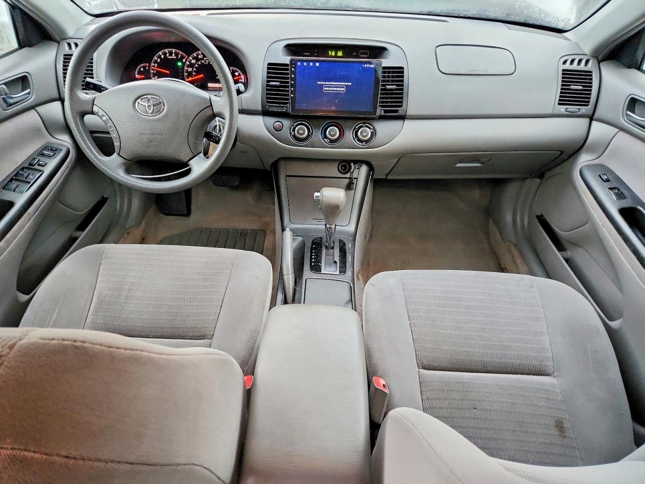 2005 Toyota Camry Le White vin: 4T1BE32K25U011488