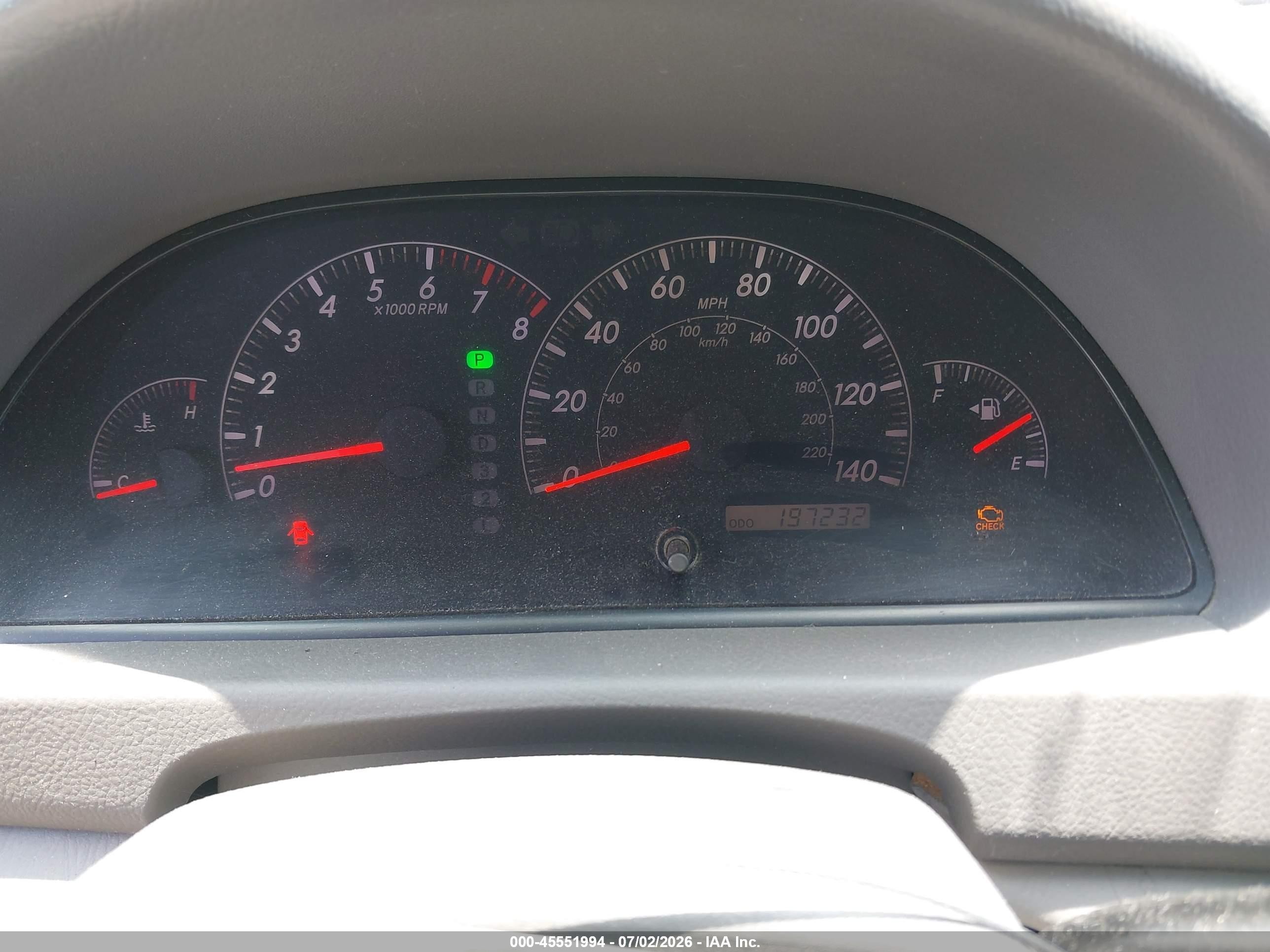 2005 Toyota Camry Le White vin: 4T1BE32K25U025200