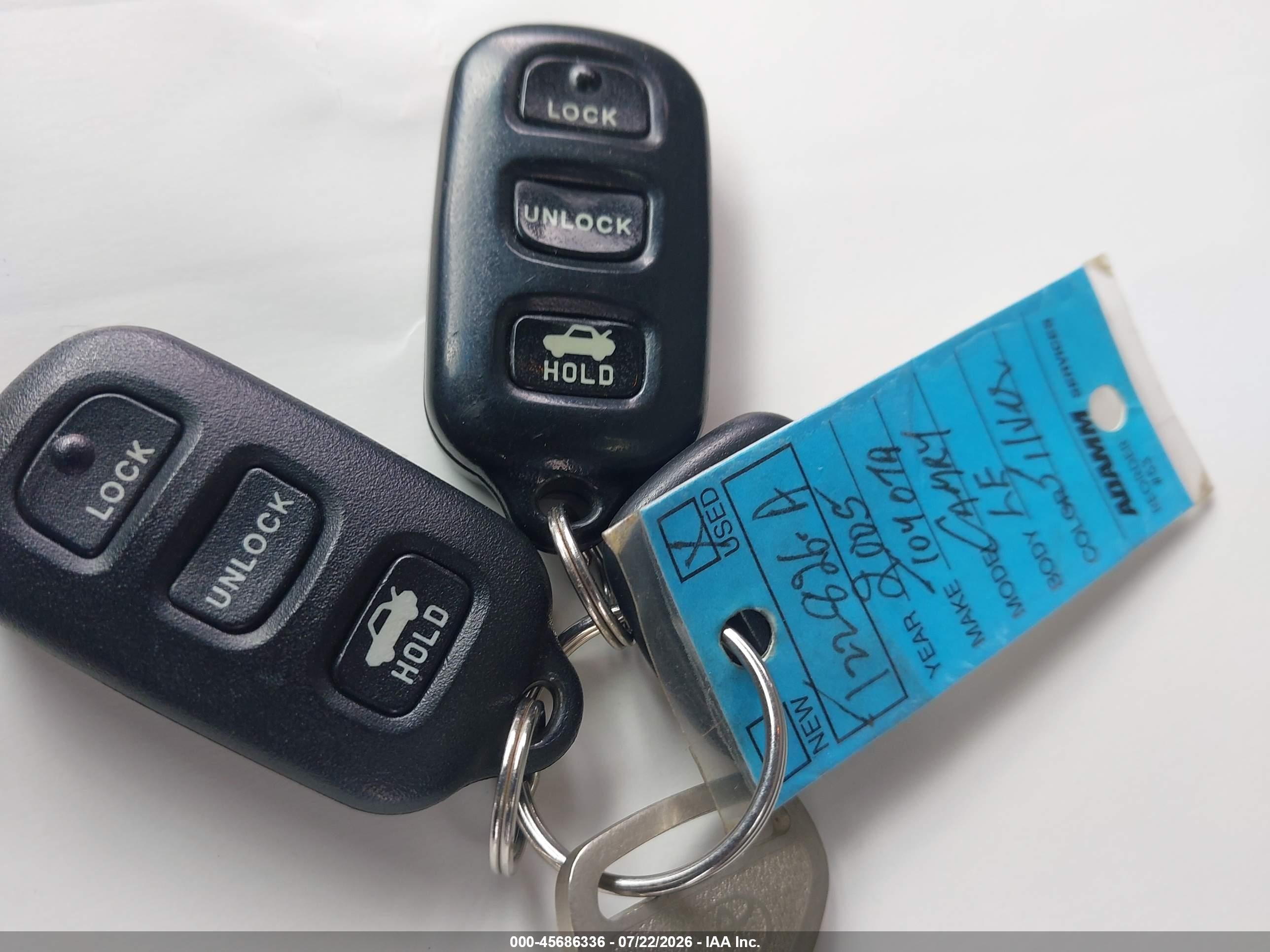 2005 Toyota Camry Le Silver vin: 4T1BE32K25U034902