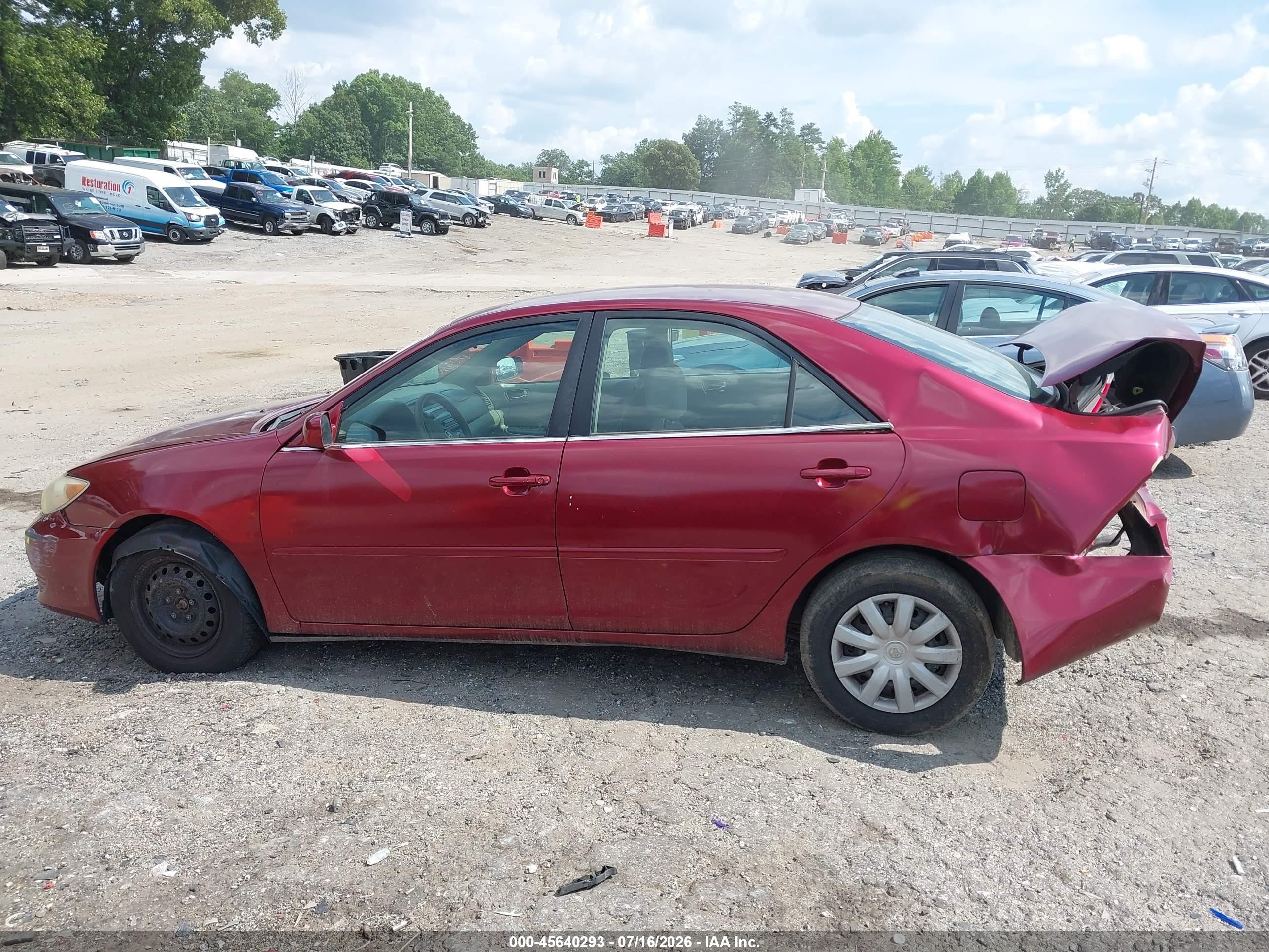 2005 Toyota Camry Le Burgundy vin: 4T1BE32K25U056768