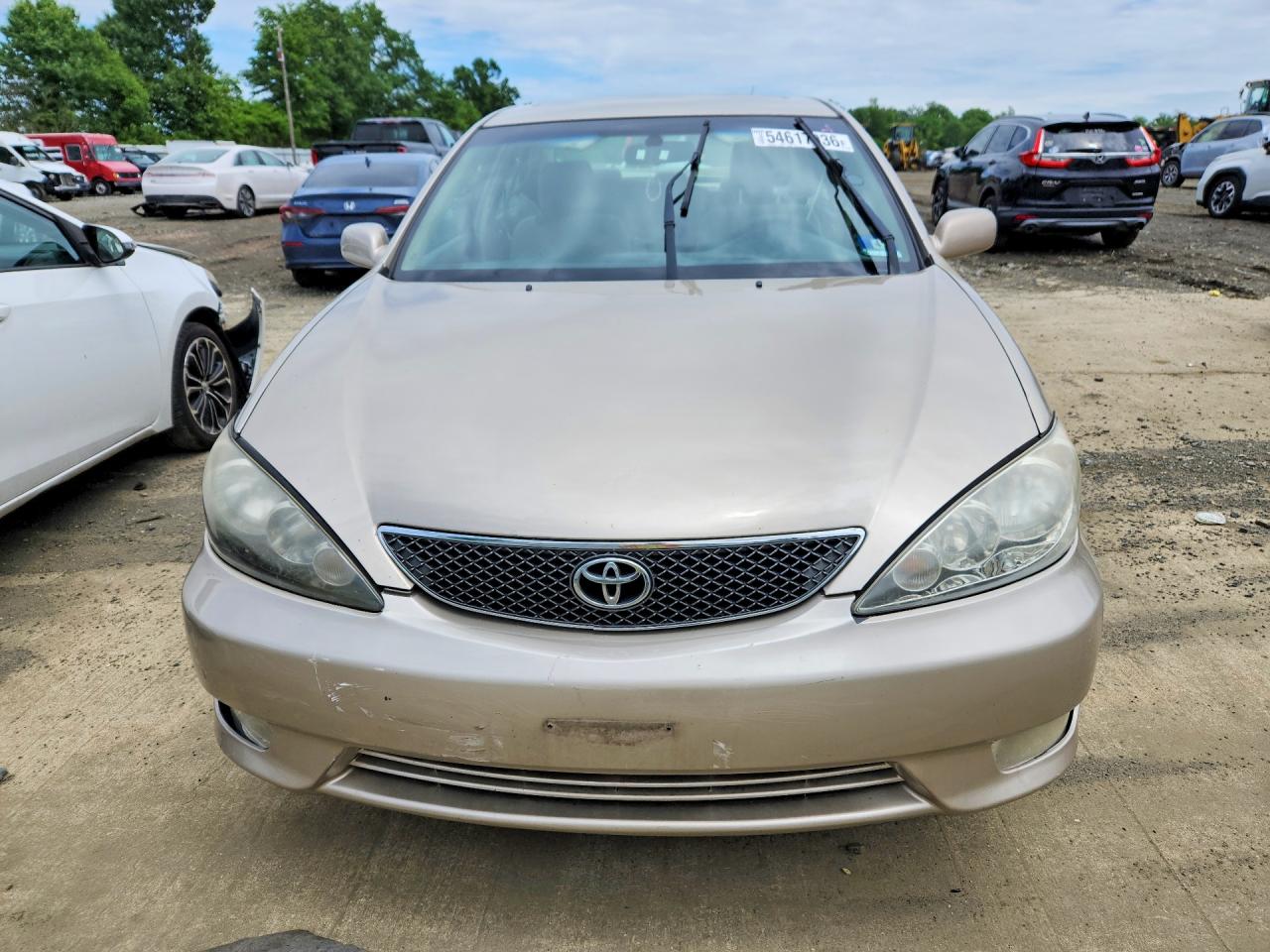 2005 Toyota Camry Se Beige vin: 4T1BE32K25U426083