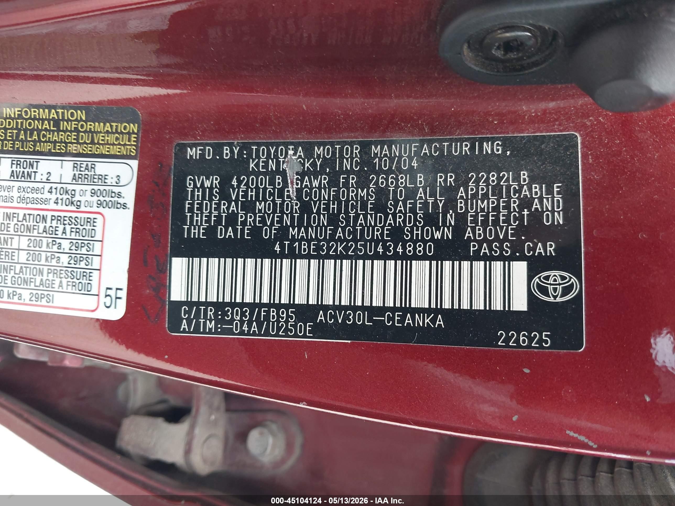 2005 Toyota Camry Le Red vin: 4T1BE32K25U434880