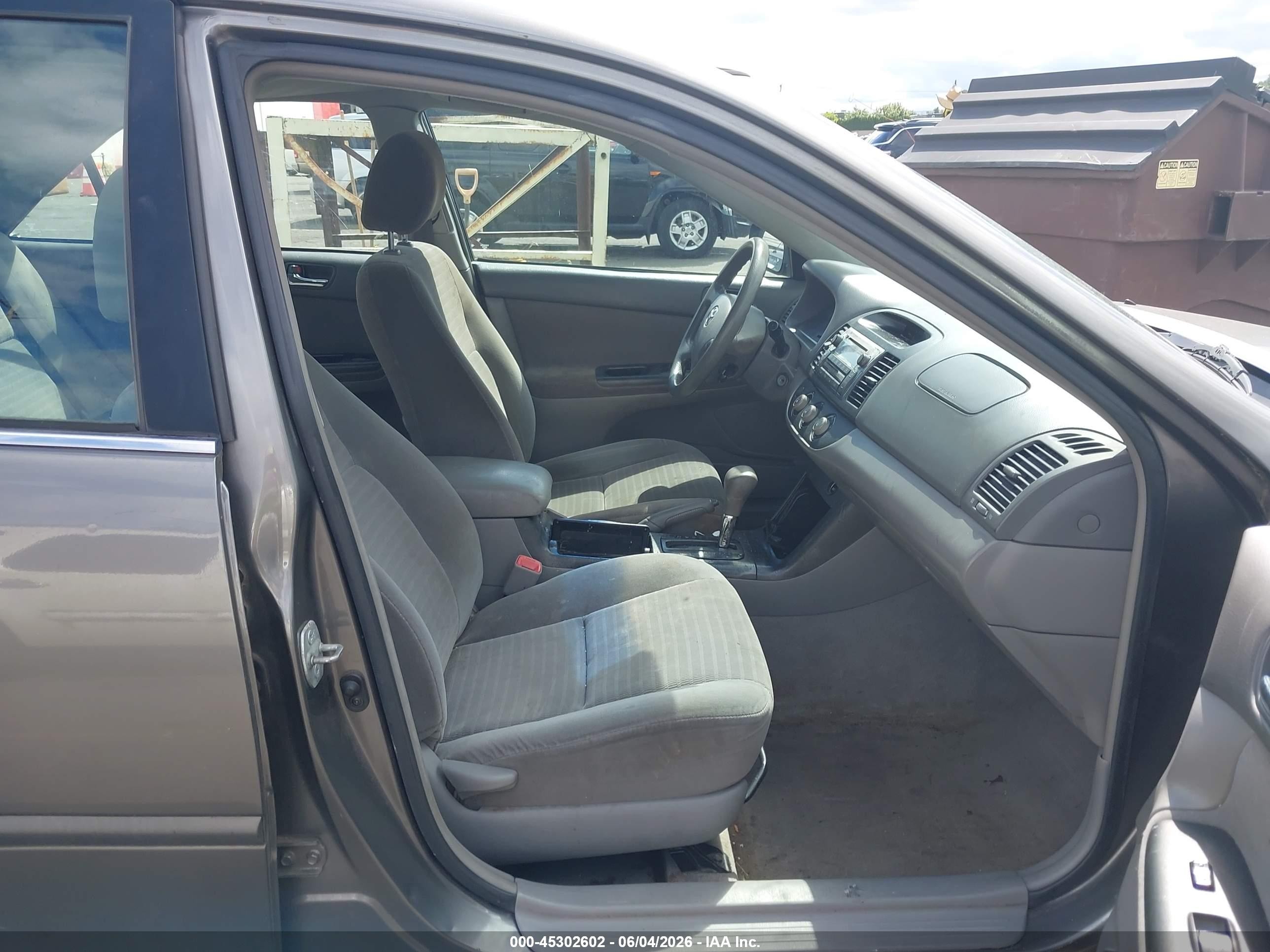 2005 Toyota Camry Std Gray vin: 4T1BE32K25U511537