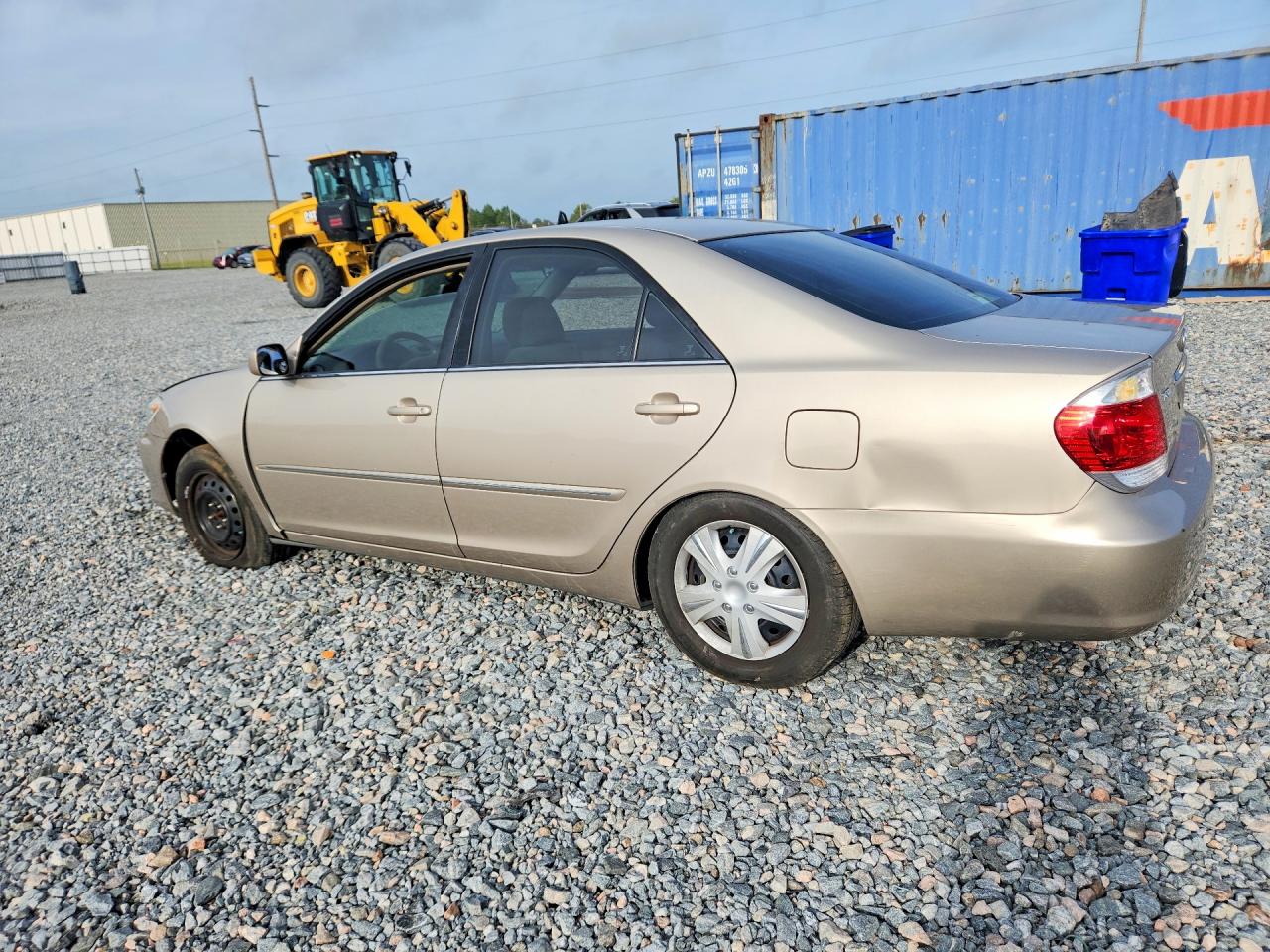 2005 Toyota Camry Xle Gold vin: 4T1BE32K25U517676