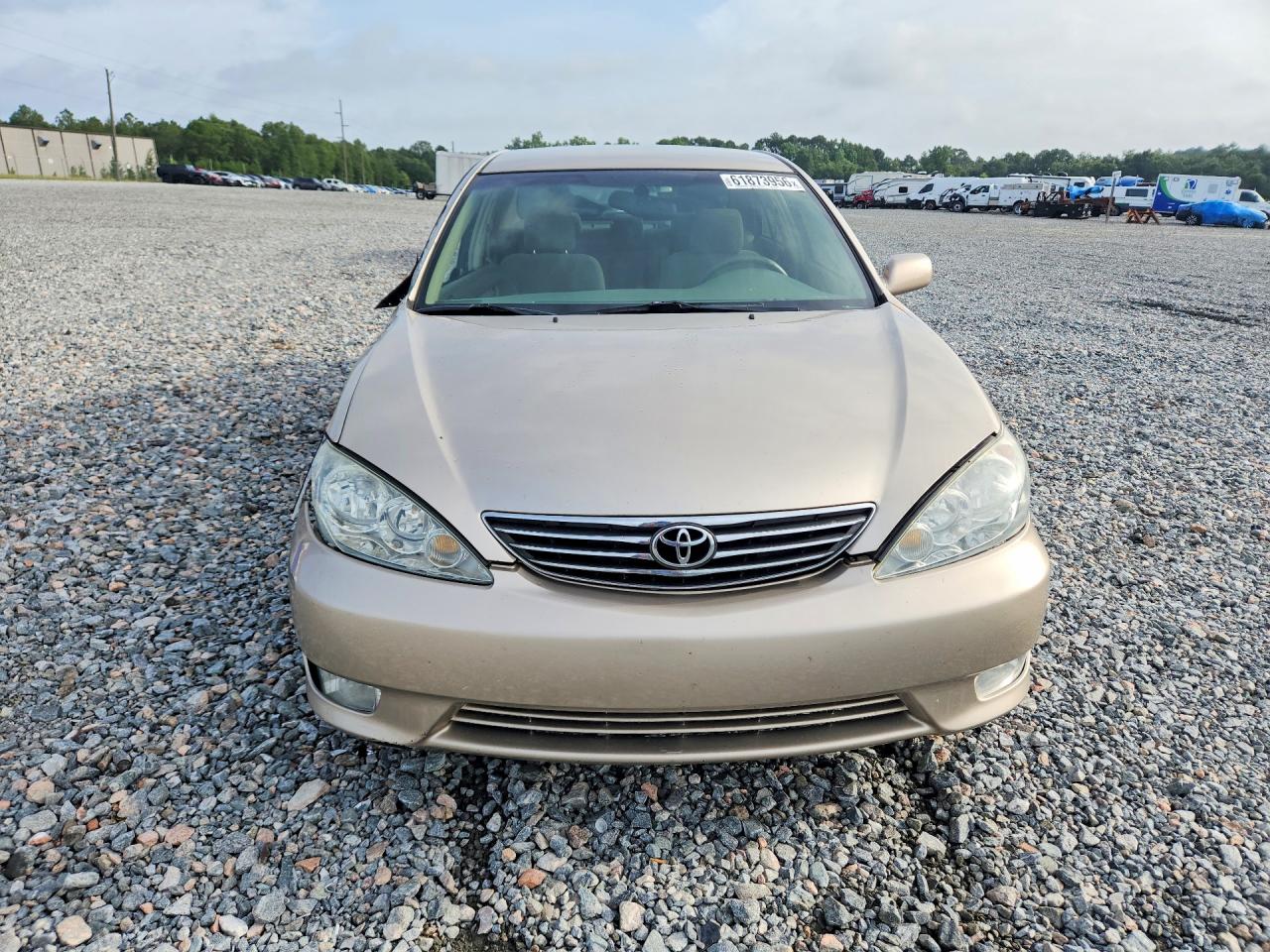 2005 Toyota Camry Xle Gold vin: 4T1BE32K25U517676