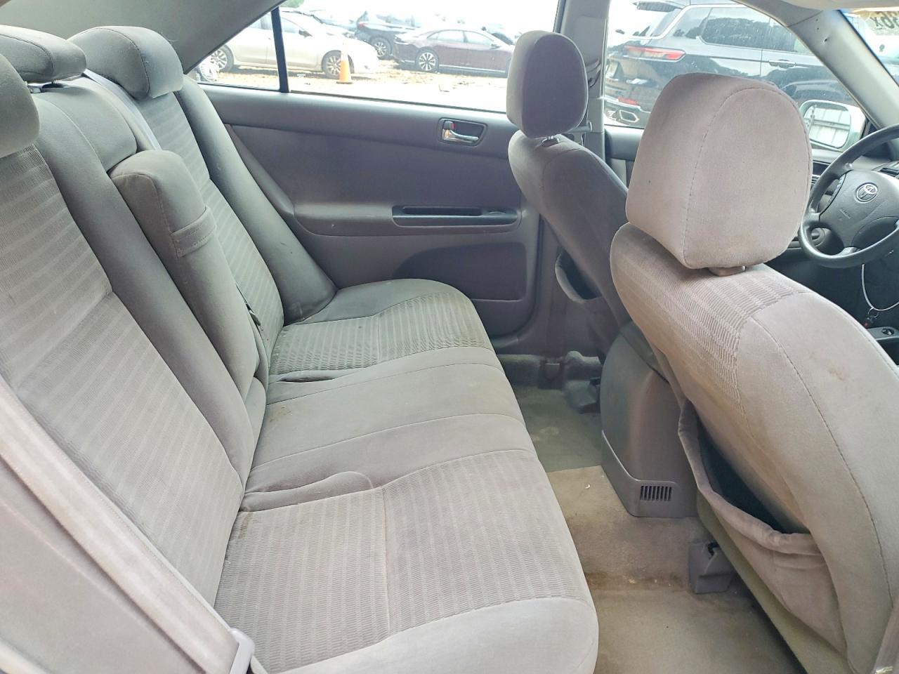 2005 Toyota Camry Le Green vin: 4T1BE32K25U536454