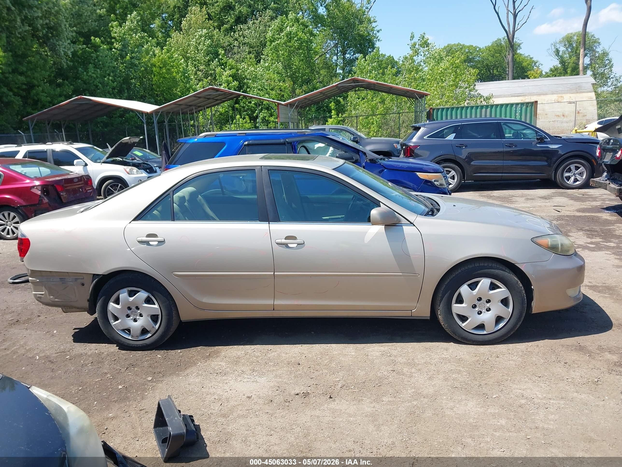 2005 Toyota Camry Se Gold vin: 4T1BE32K25U591423