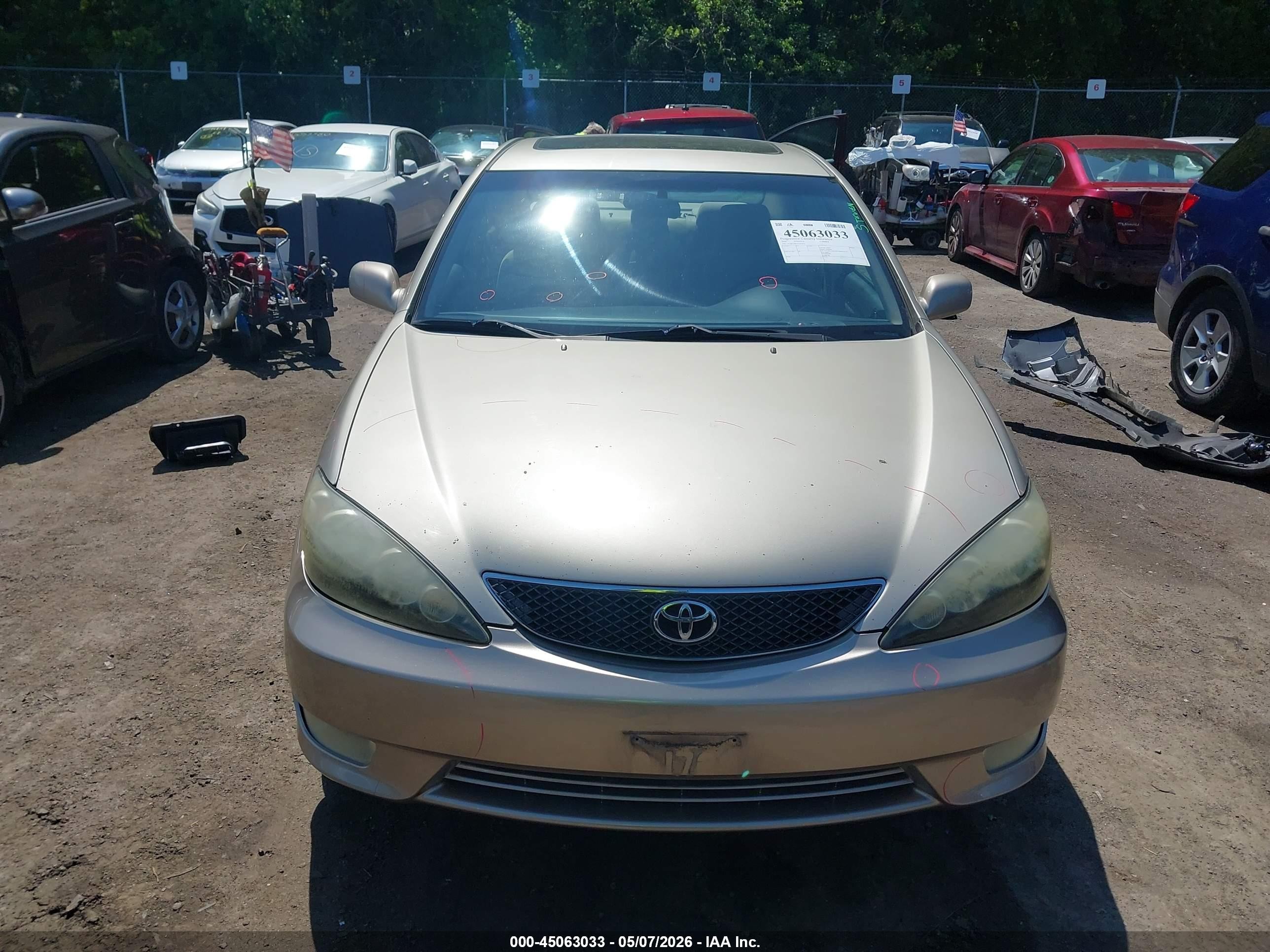 2005 Toyota Camry Se Gold vin: 4T1BE32K25U591423