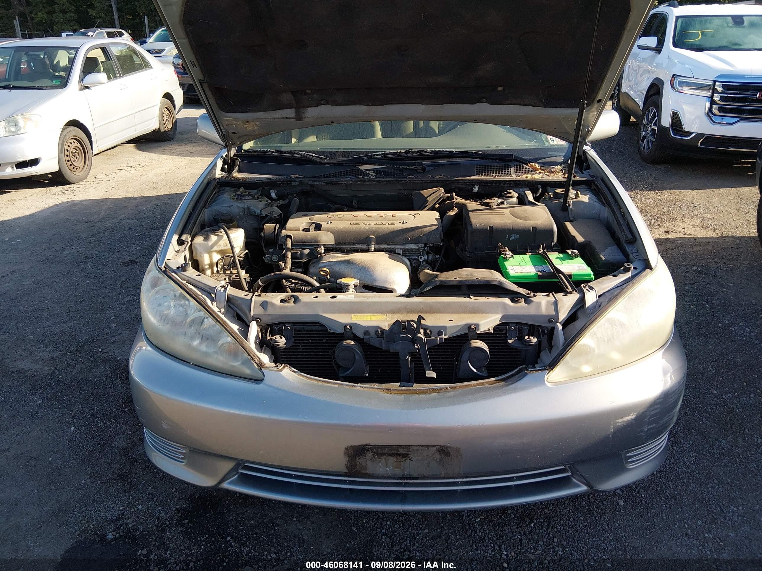 2005 Toyota Camry Le Silver vin: 4T1BE32K25U599201