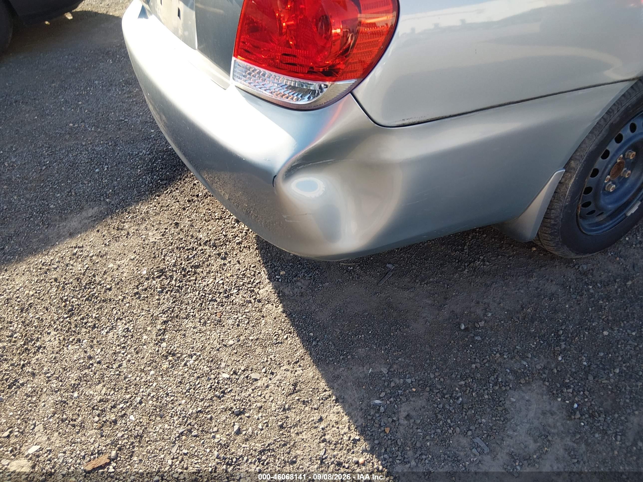 2005 Toyota Camry Le Silver vin: 4T1BE32K25U599201