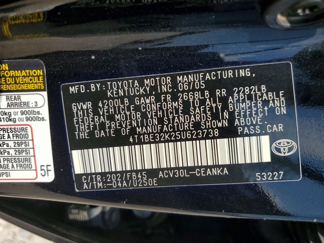 2005 Toyota Camry Le Black vin: 4T1BE32K25U623738