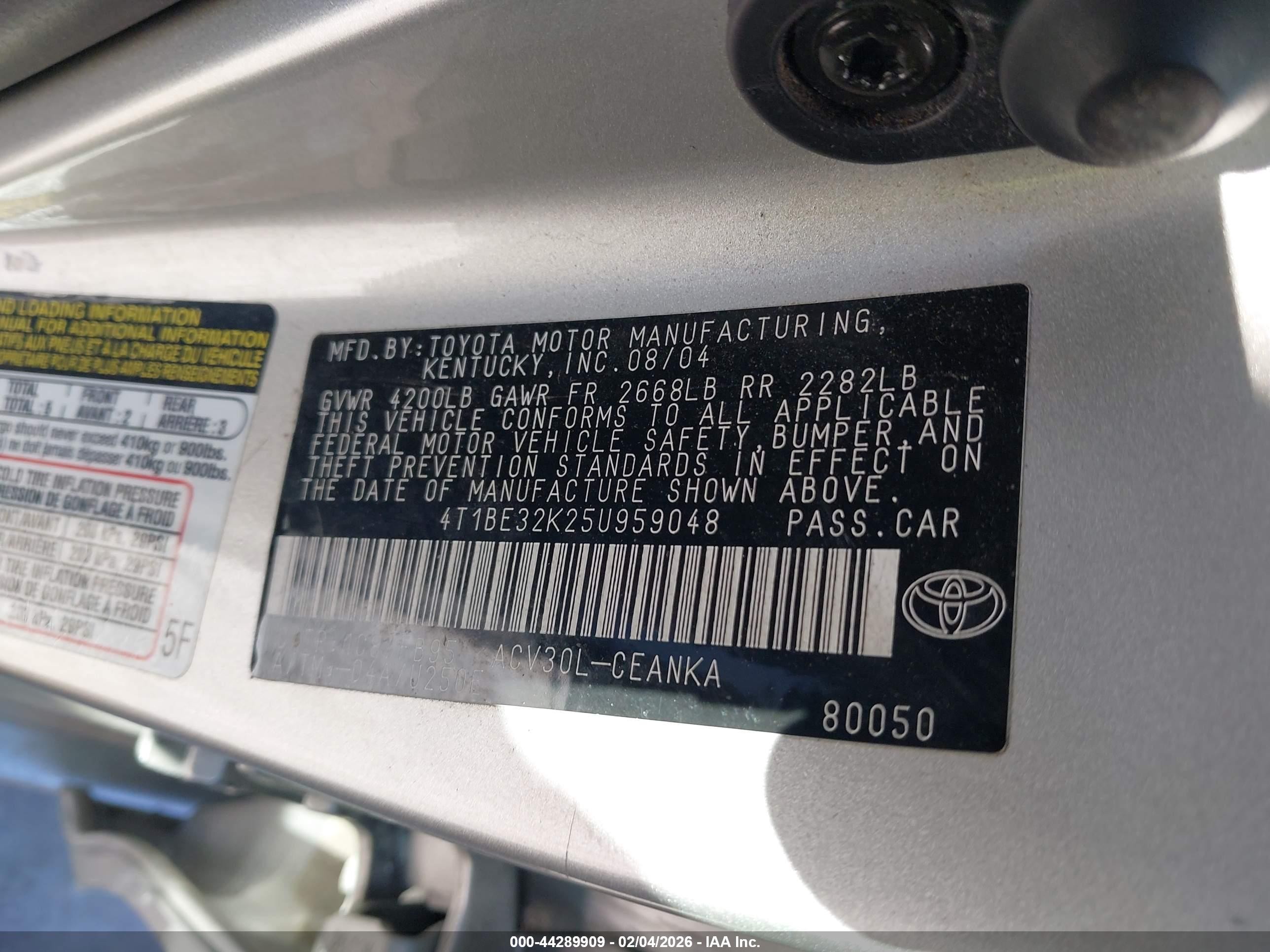2005 Toyota Camry Le Серый vin: 4T1BE32K25U959048