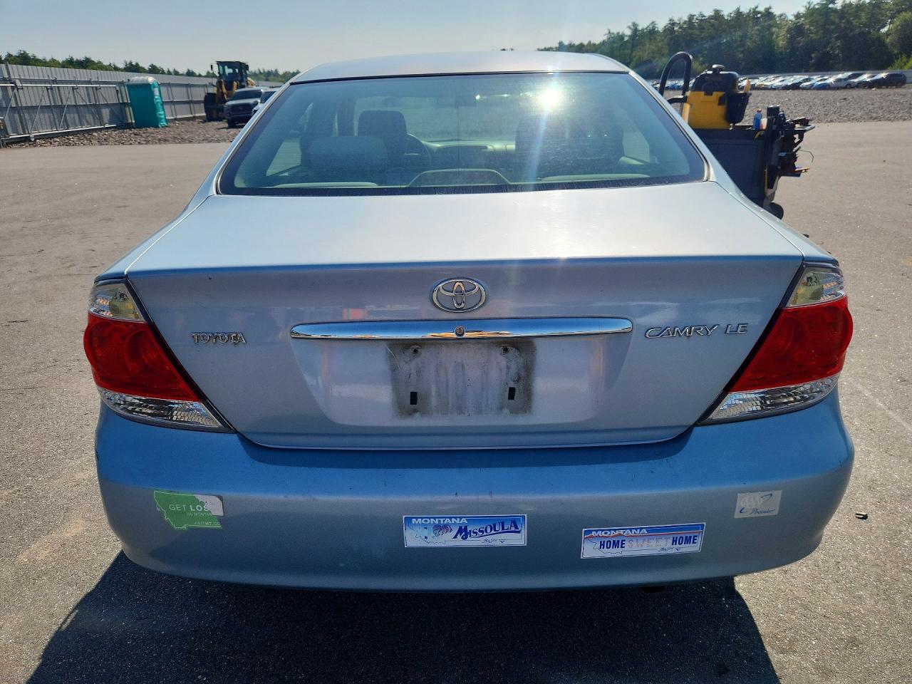 2005 Toyota Camry Le Blue vin: 4T1BE32K25U981339