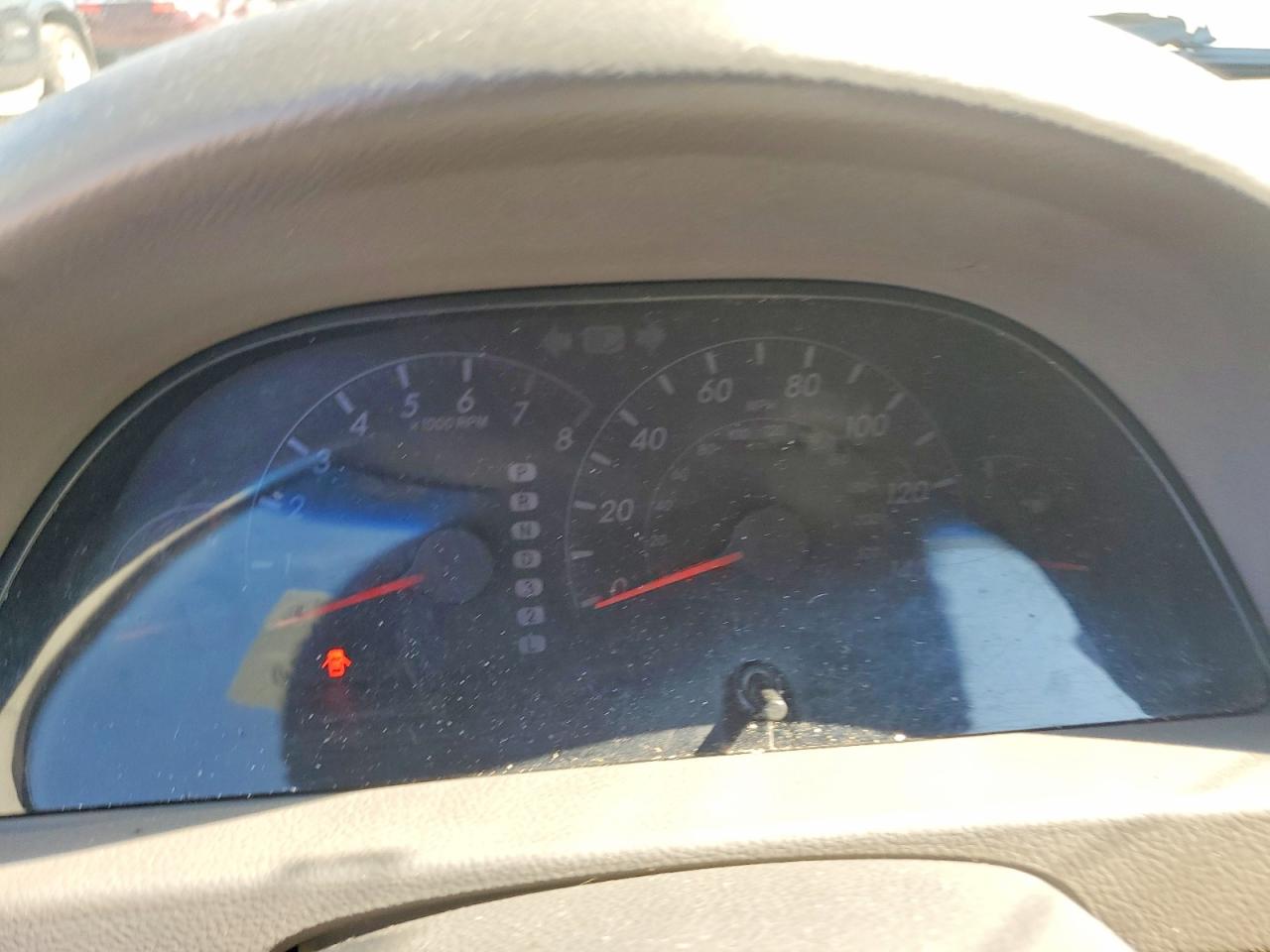 2005 Toyota Camry Le Gray vin: 4T1BE32K25U991143