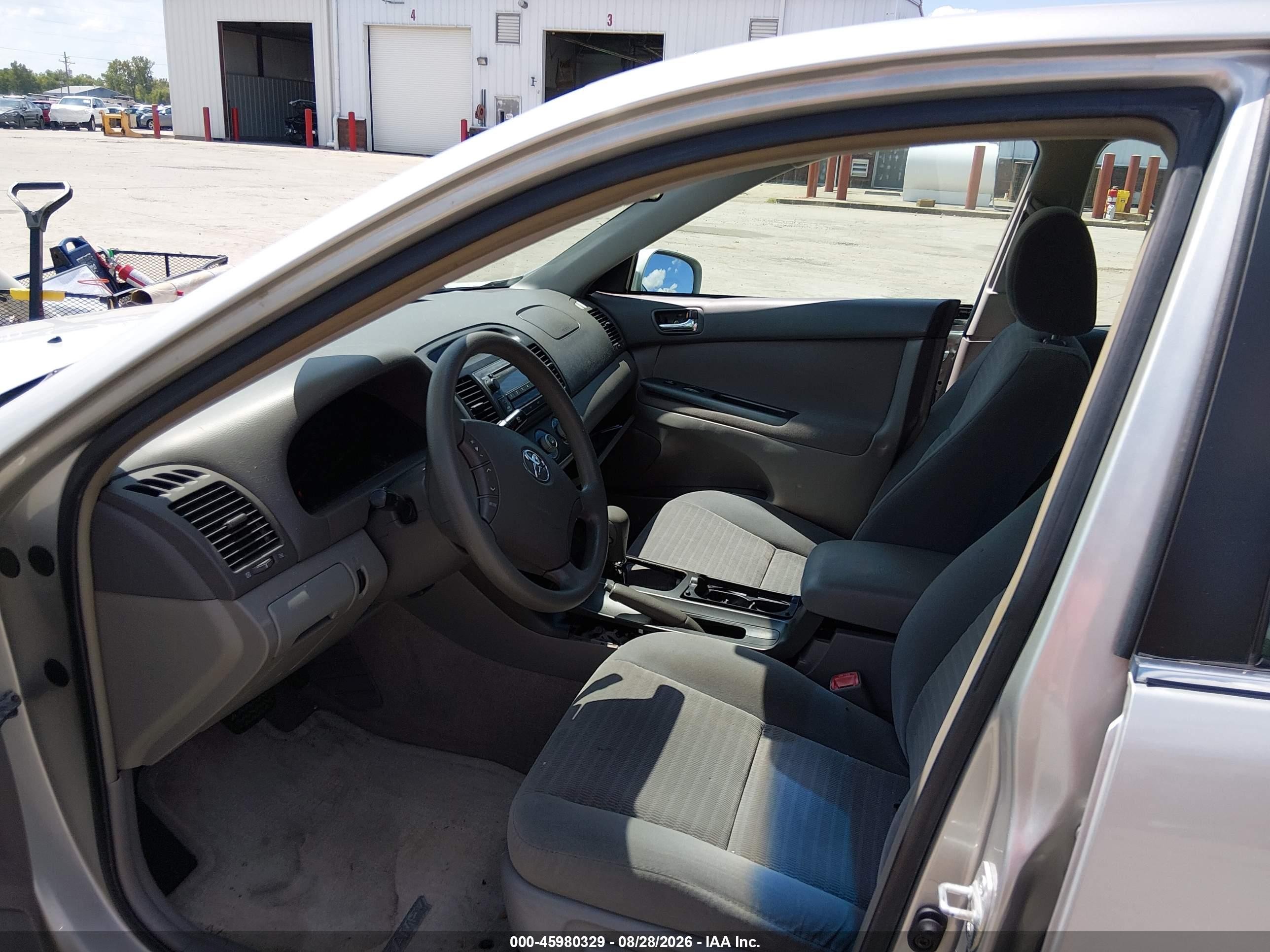 2006 Toyota Camry Le Beige vin: 4T1BE32K26U115948