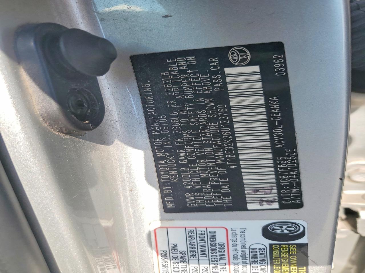 2006 Toyota Camry Le Silver vin: 4T1BE32K26U123760
