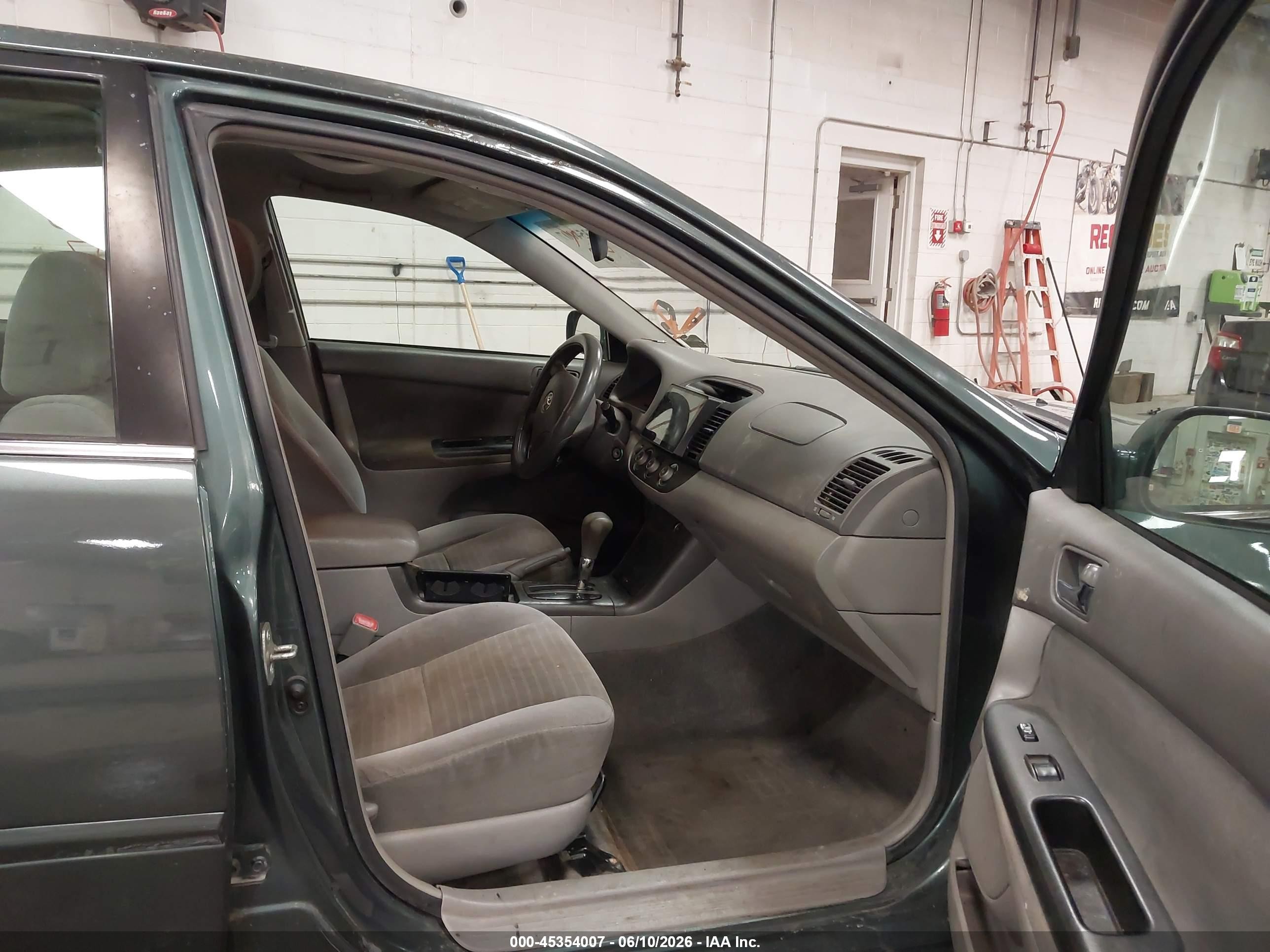 2006 Toyota Camry Le Green vin: 4T1BE32K26U145130