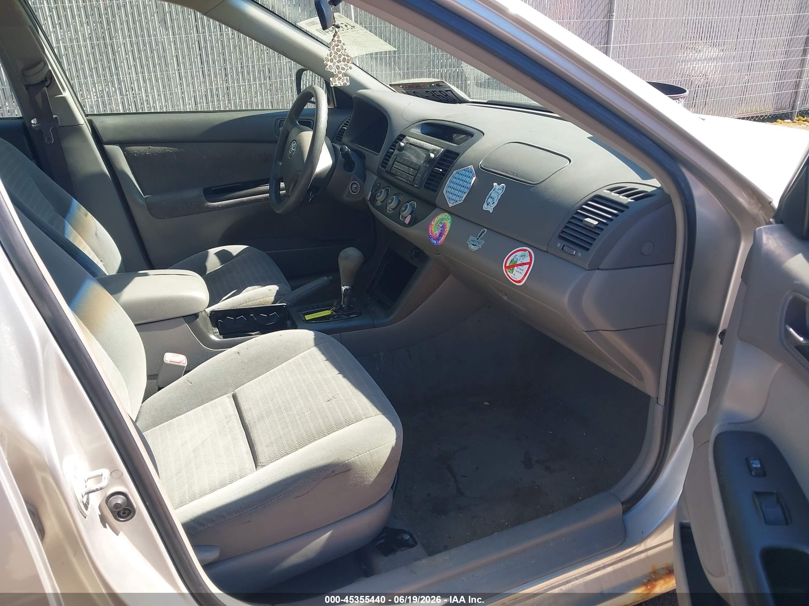 2006 Toyota Camry Std Silver vin: 4T1BE32K26U656014