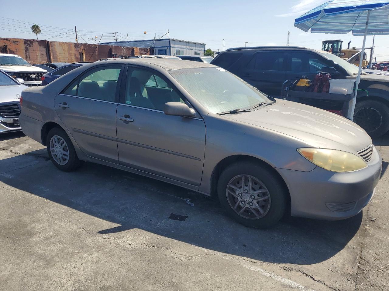 2006 Toyota Camry Le Gray vin: 4T1BE32K26U665473