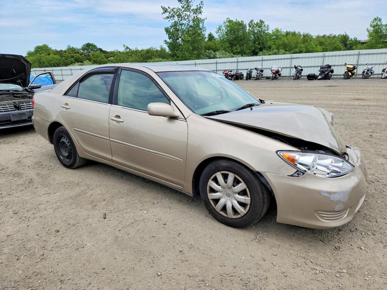 2006 Toyota Camry Le Tan vin: 4T1BE32K26U682287