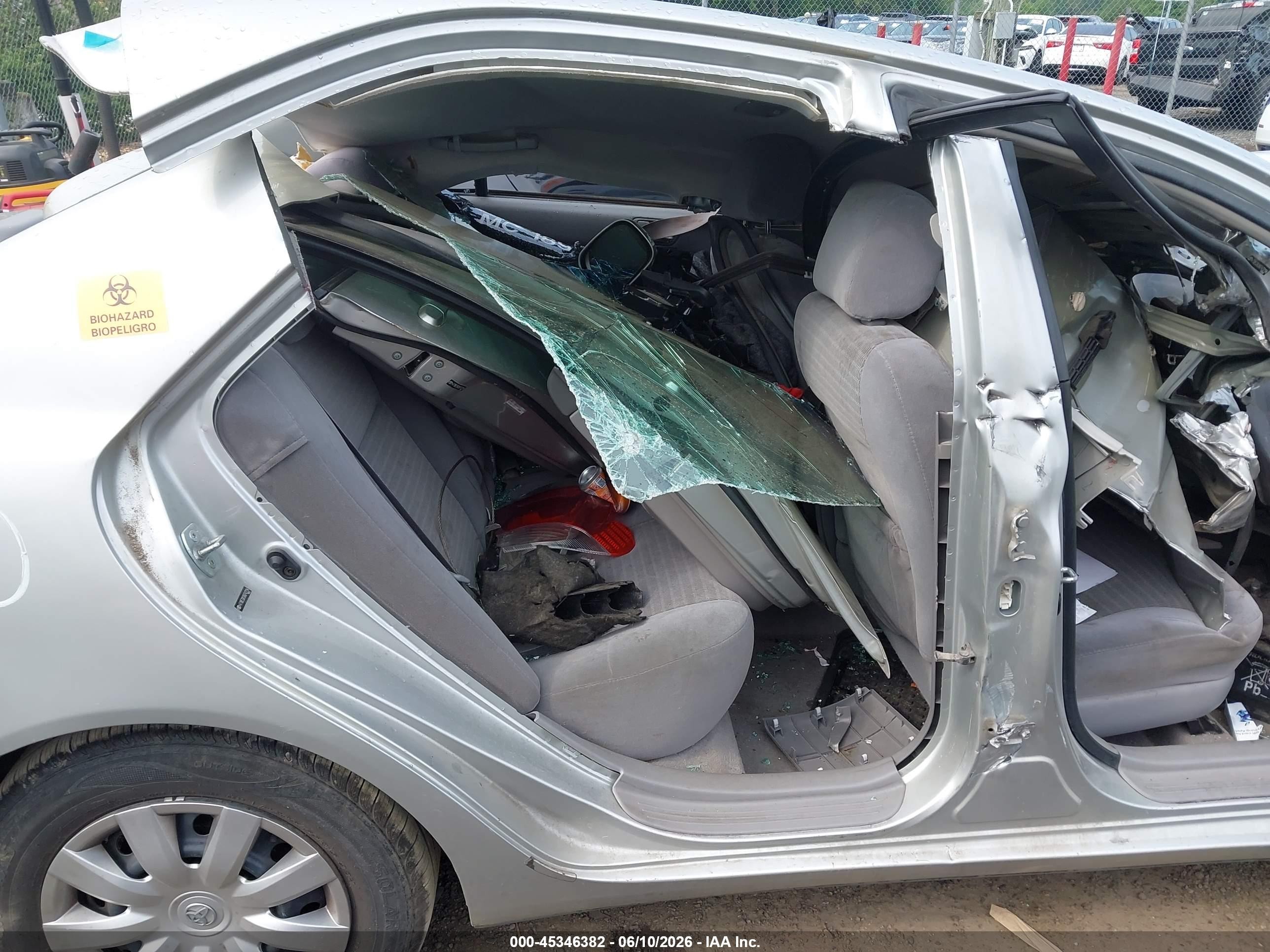 2006 Toyota Camry Le Серебряный vin: 4T1BE32K26U742214