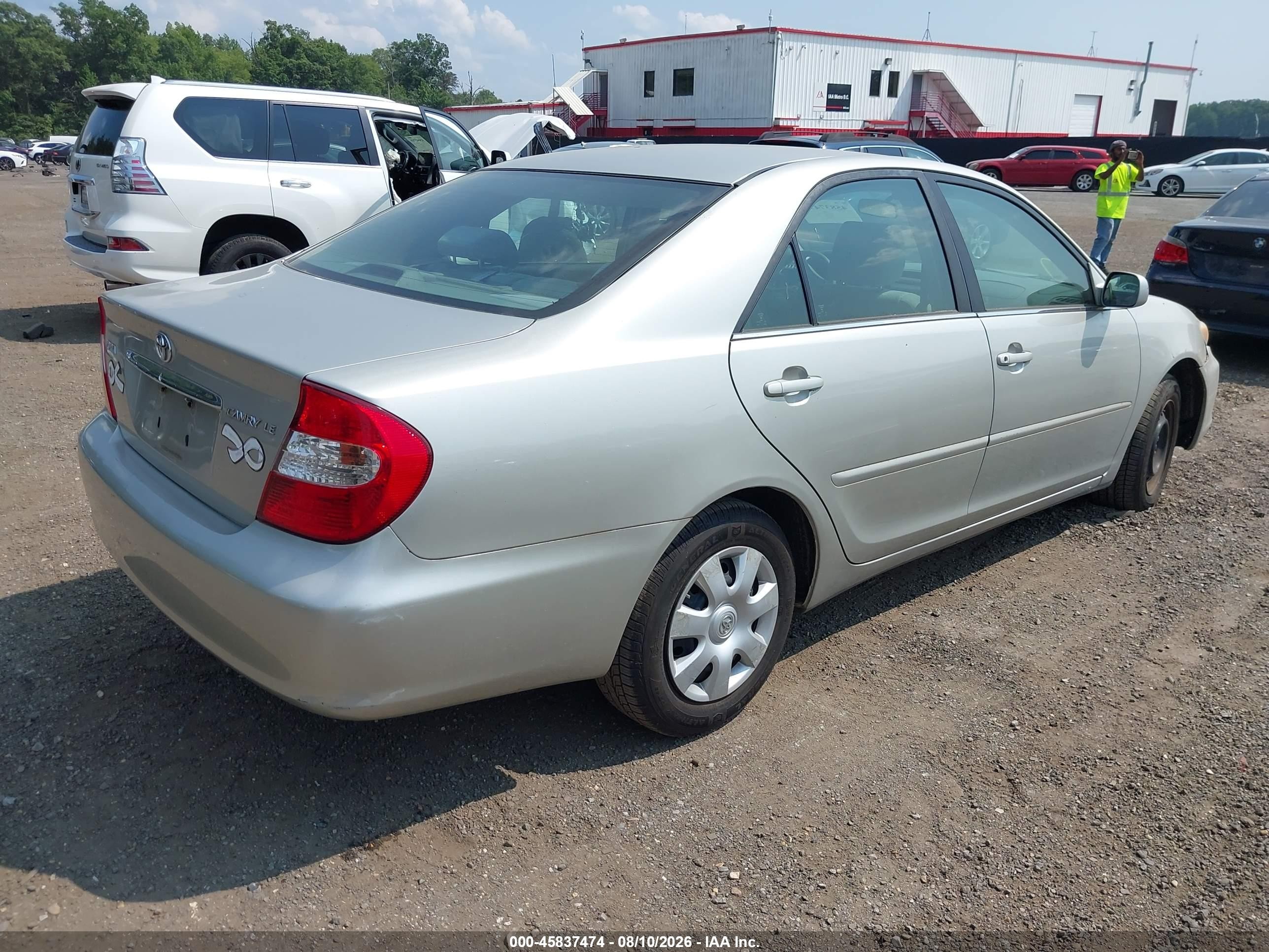 2002 Toyota Camry Le Silver vin: 4T1BE32K32U086695
