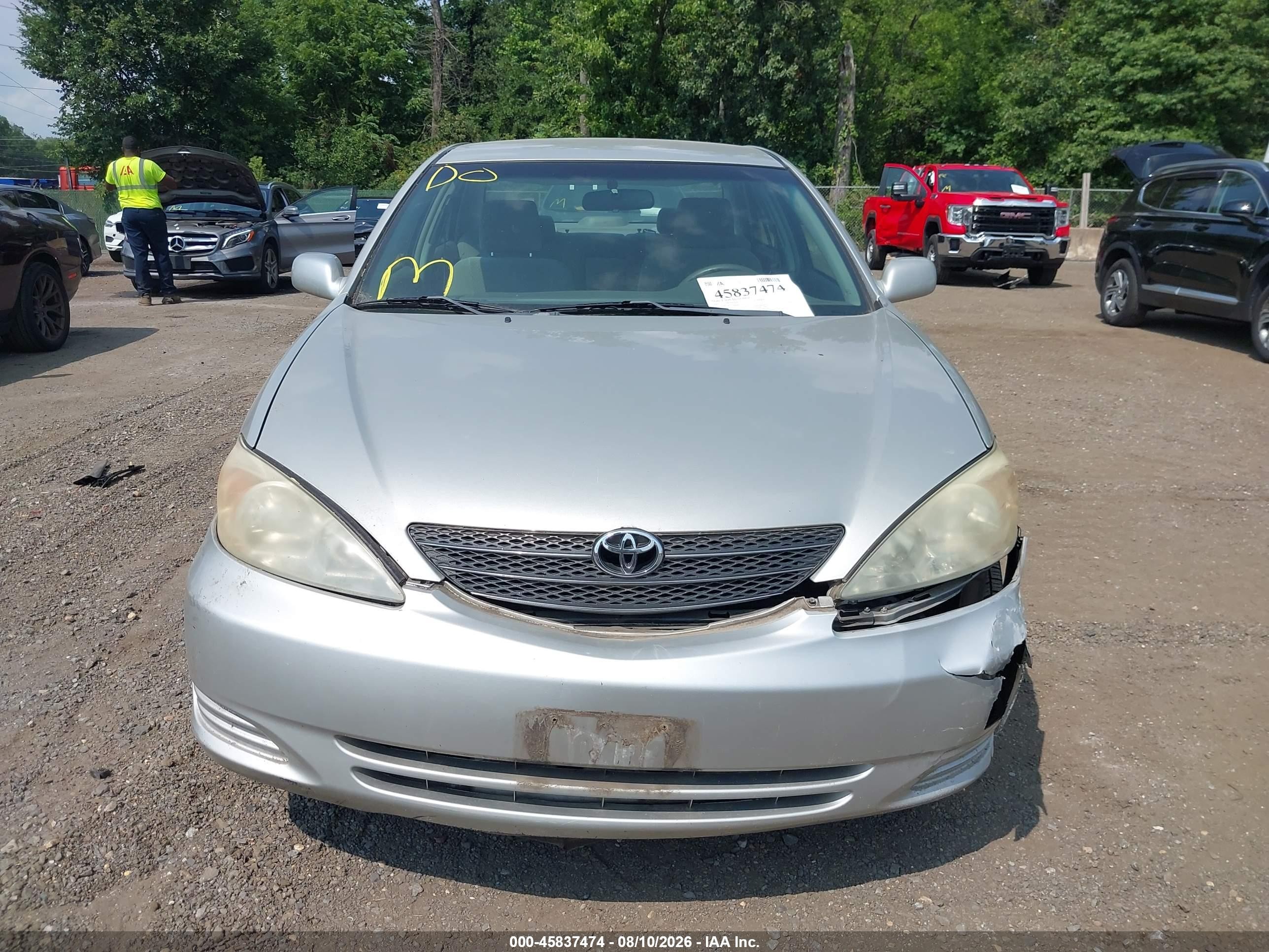 2002 Toyota Camry Le Silver vin: 4T1BE32K32U086695