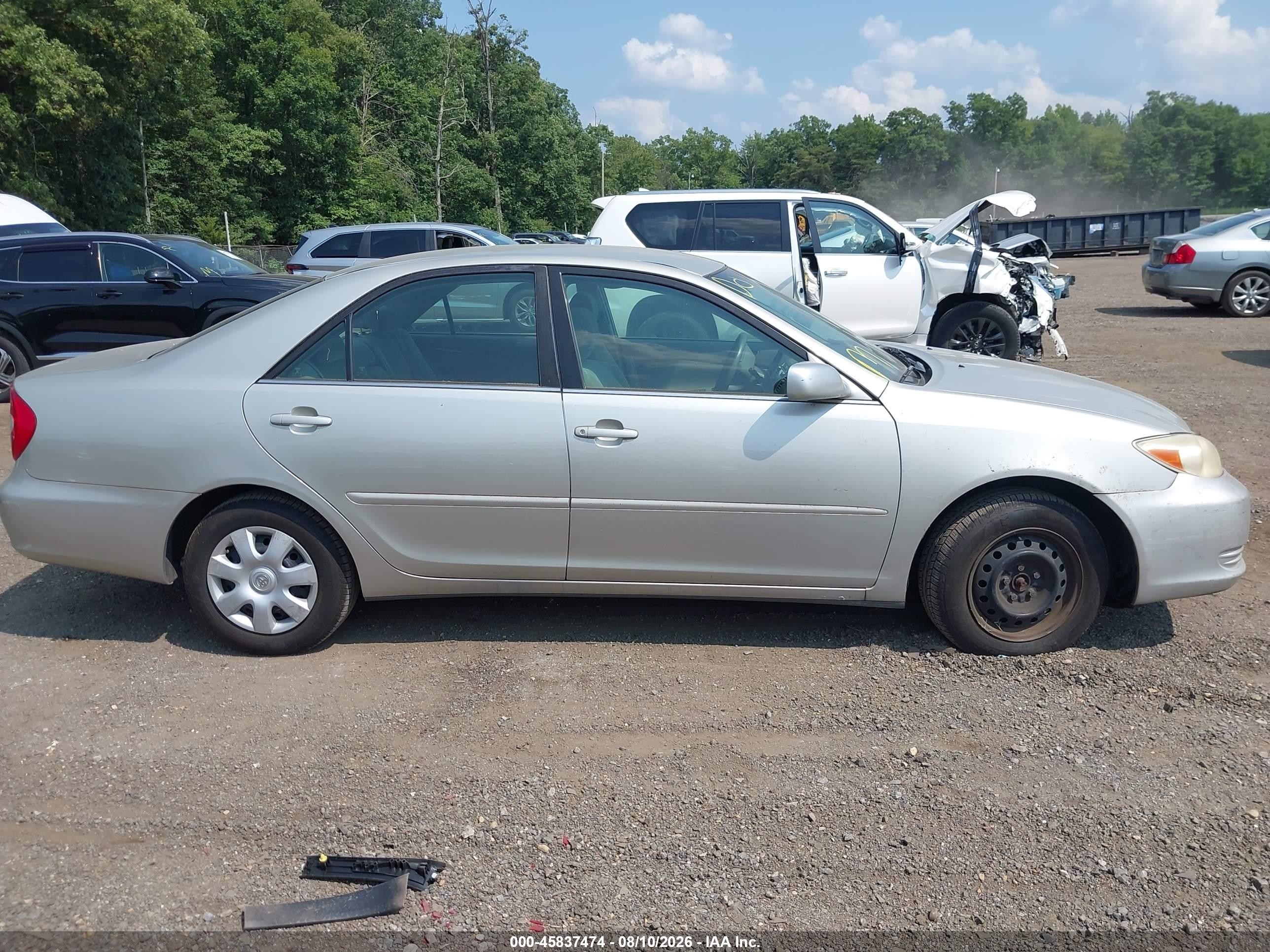 2002 Toyota Camry Le Silver vin: 4T1BE32K32U086695