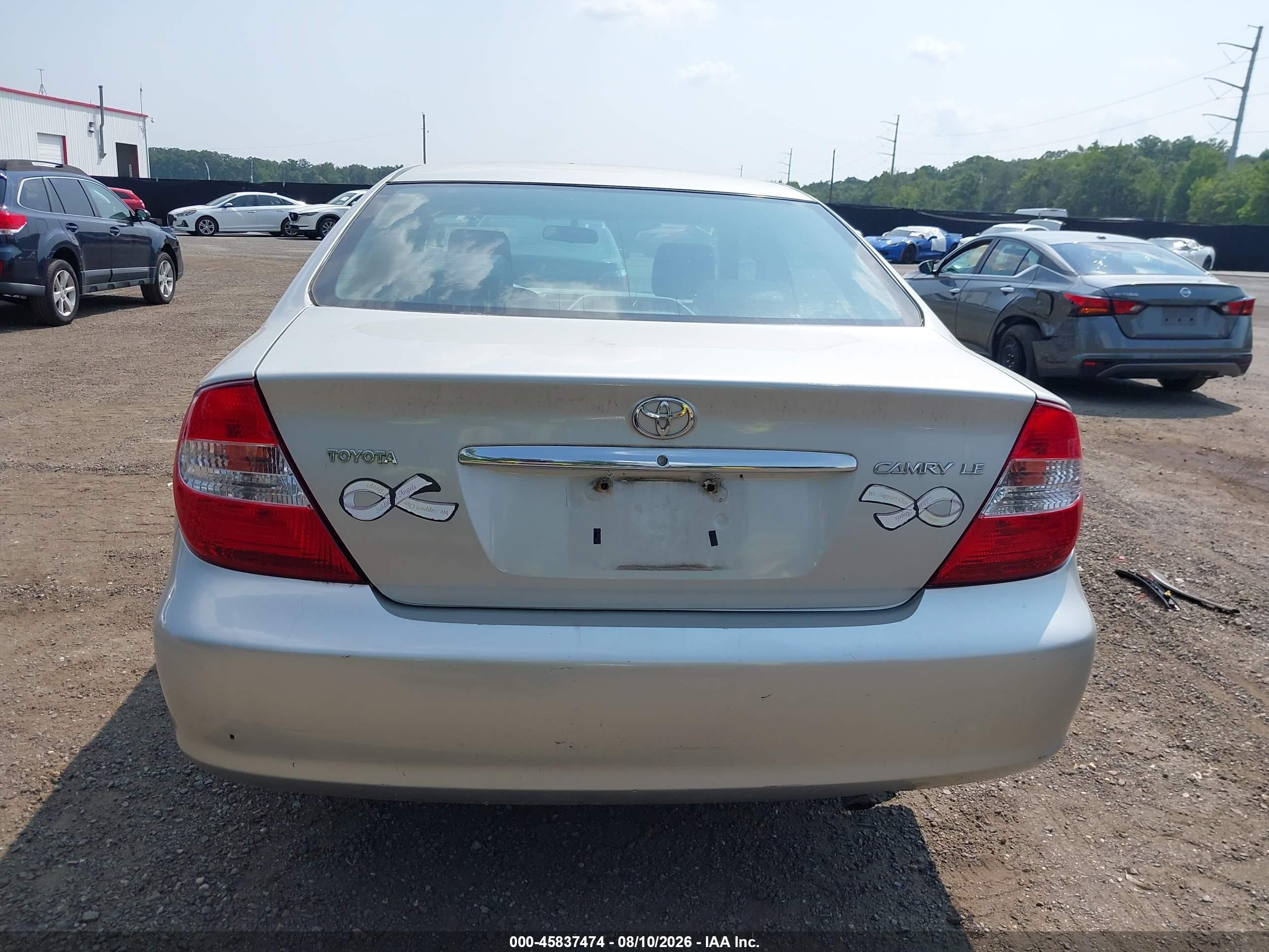2002 Toyota Camry Le Silver vin: 4T1BE32K32U086695