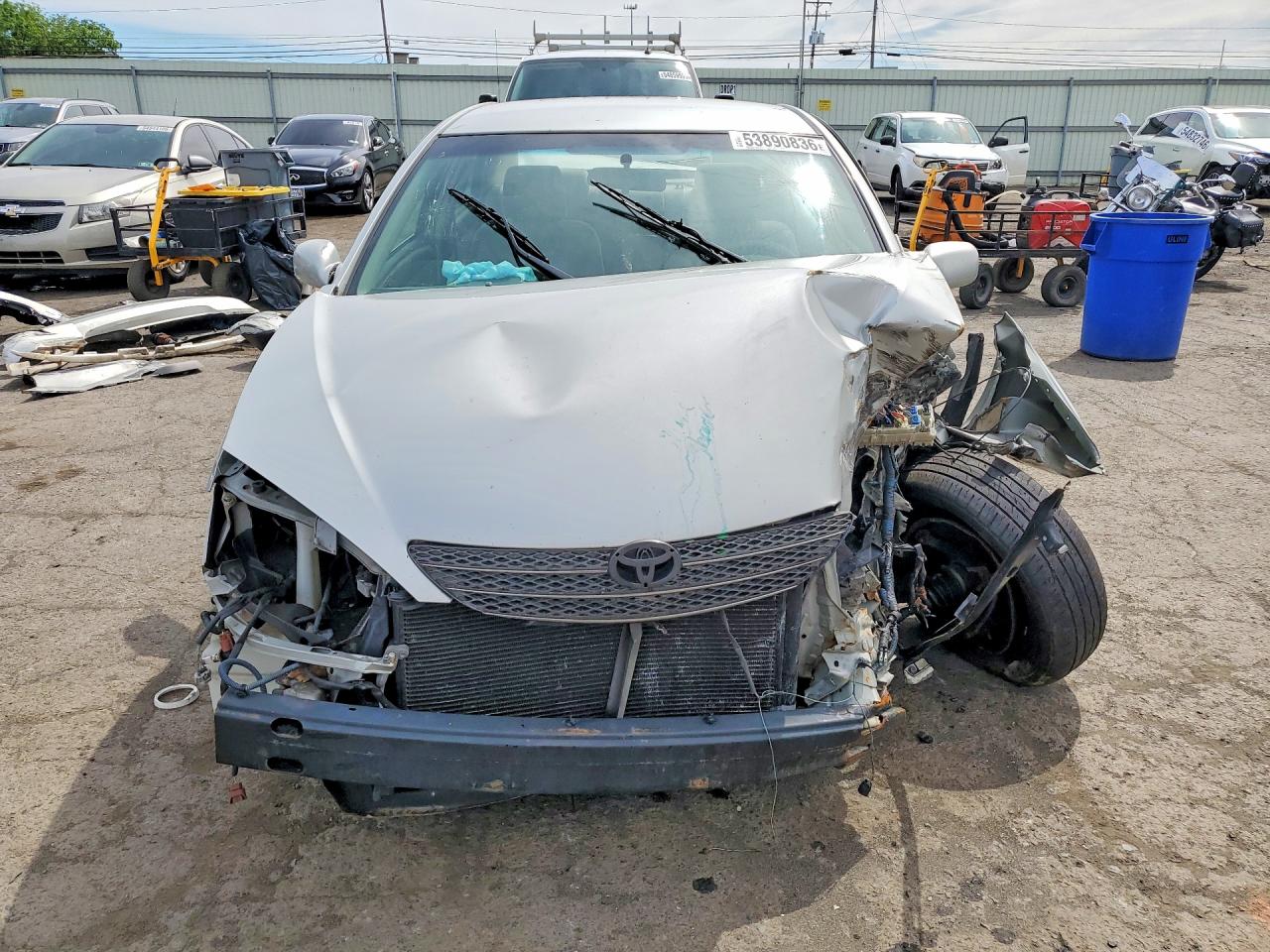 2002 Toyota Camry Le Silver vin: 4T1BE32K32U109344