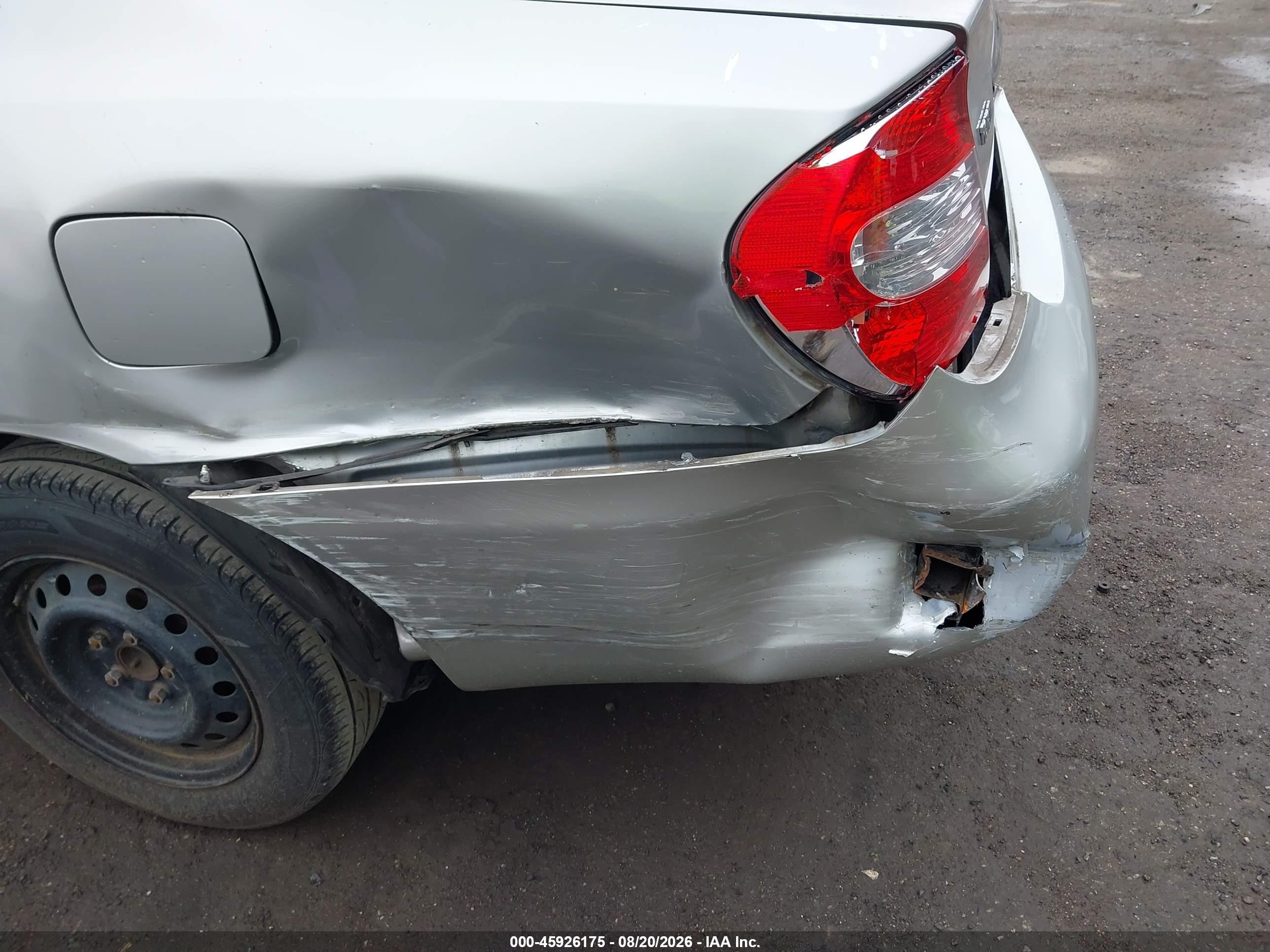 2002 Toyota Camry Le Silver vin: 4T1BE32K32U605261