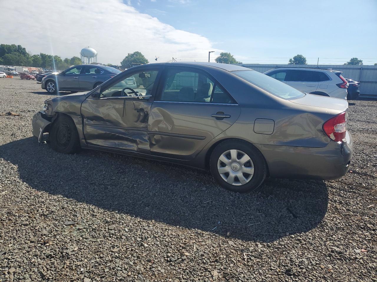 2002 Toyota Camry Le Gray vin: 4T1BE32K32U622433