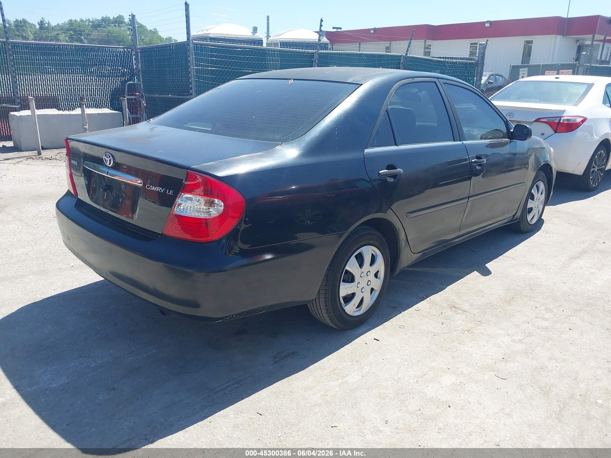 2003 Toyota Camry Le Черный vin: 4T1BE32K33U140515
