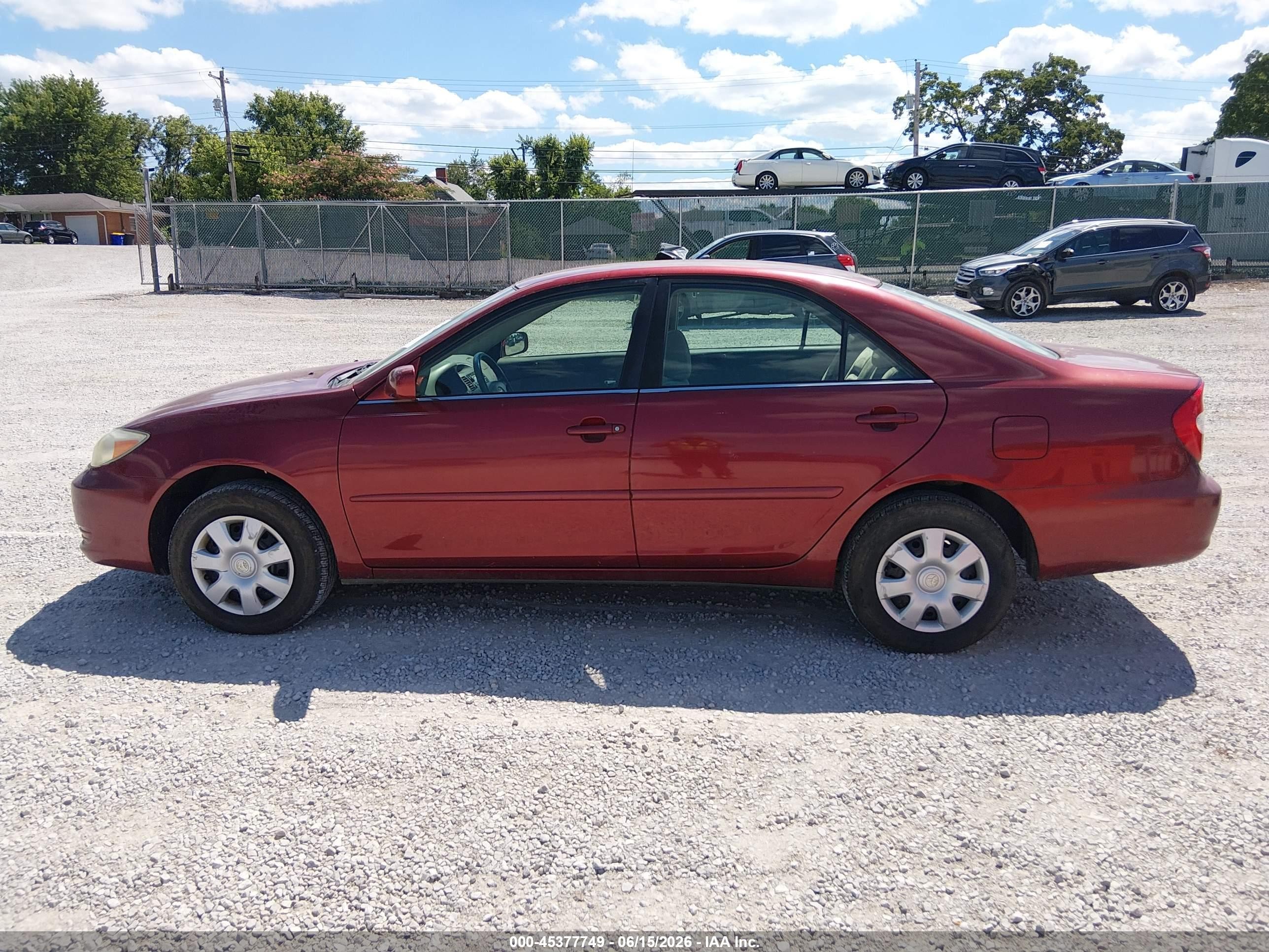 2003 Toyota Camry Le Maroon vin: 4T1BE32K33U170436