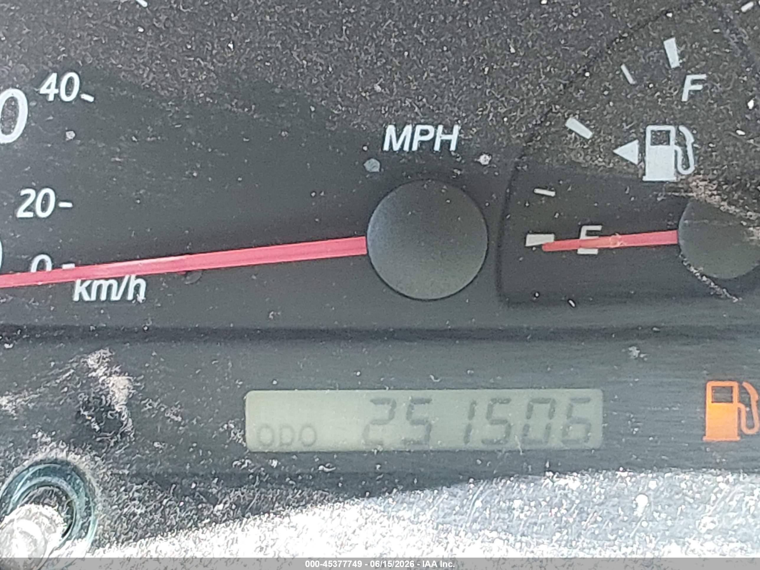 2003 Toyota Camry Le Maroon vin: 4T1BE32K33U170436