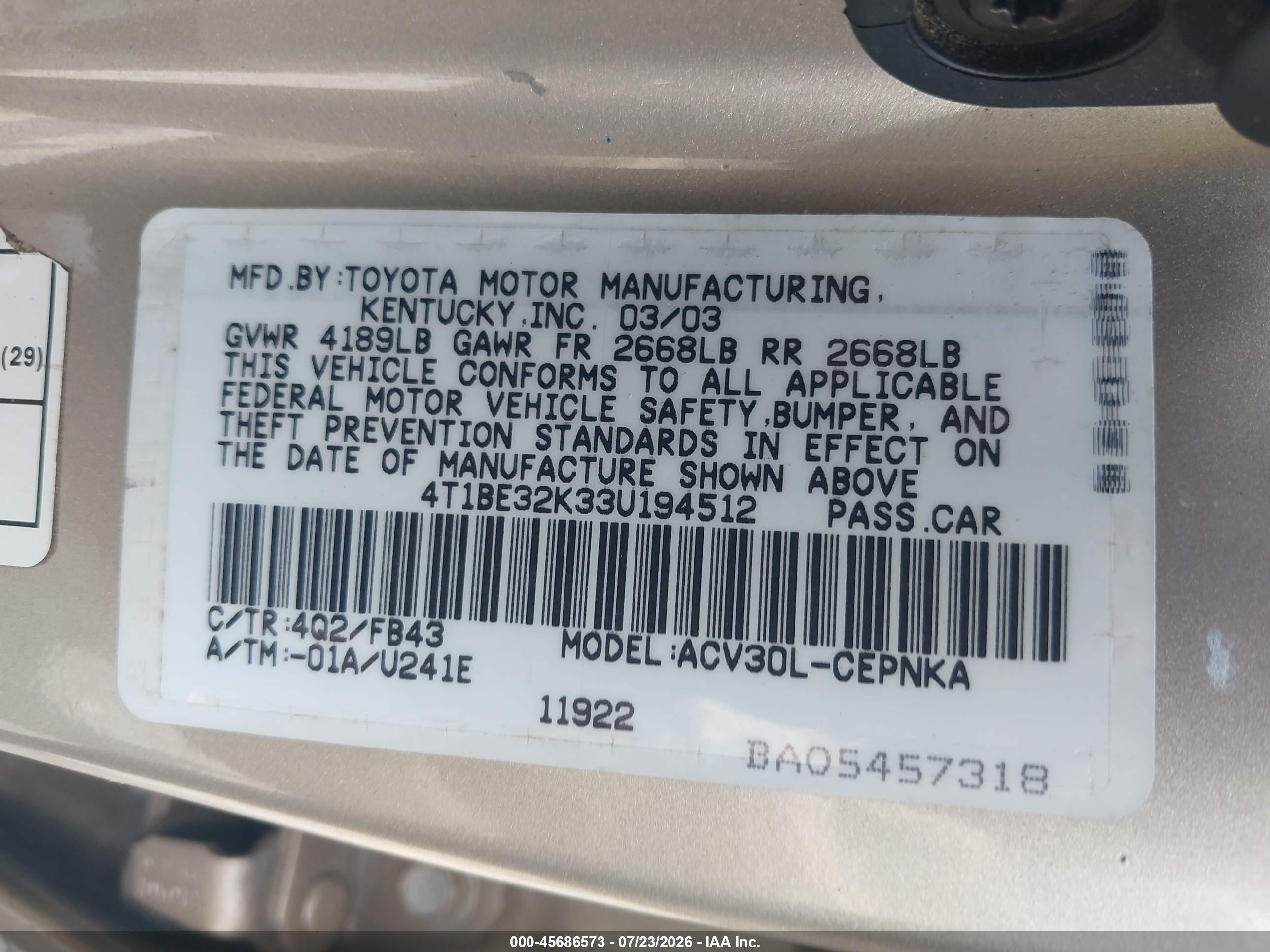 2003 Toyota Camry Le Tan vin: 4T1BE32K33U194512