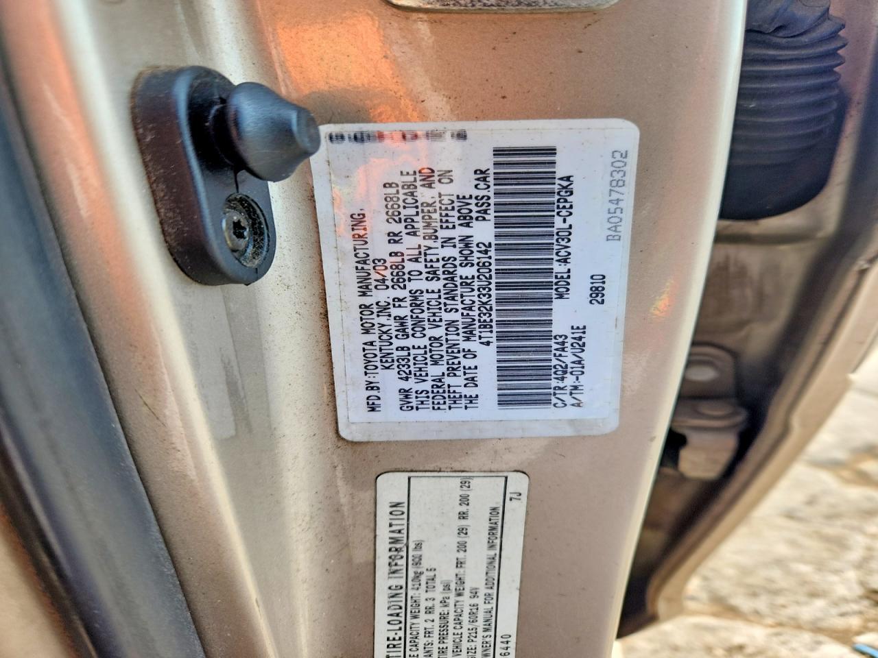 2003 Toyota Camry Xle Gold vin: 4T1BE32K33U206142