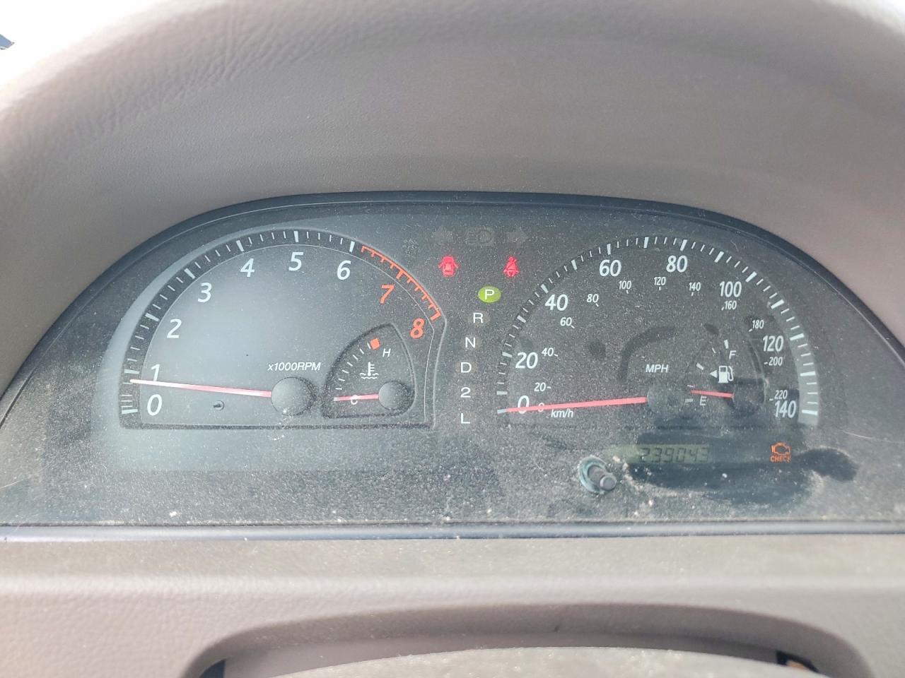 2002 Toyota Camry Le Beige vin: 4T1BE32K33U214323