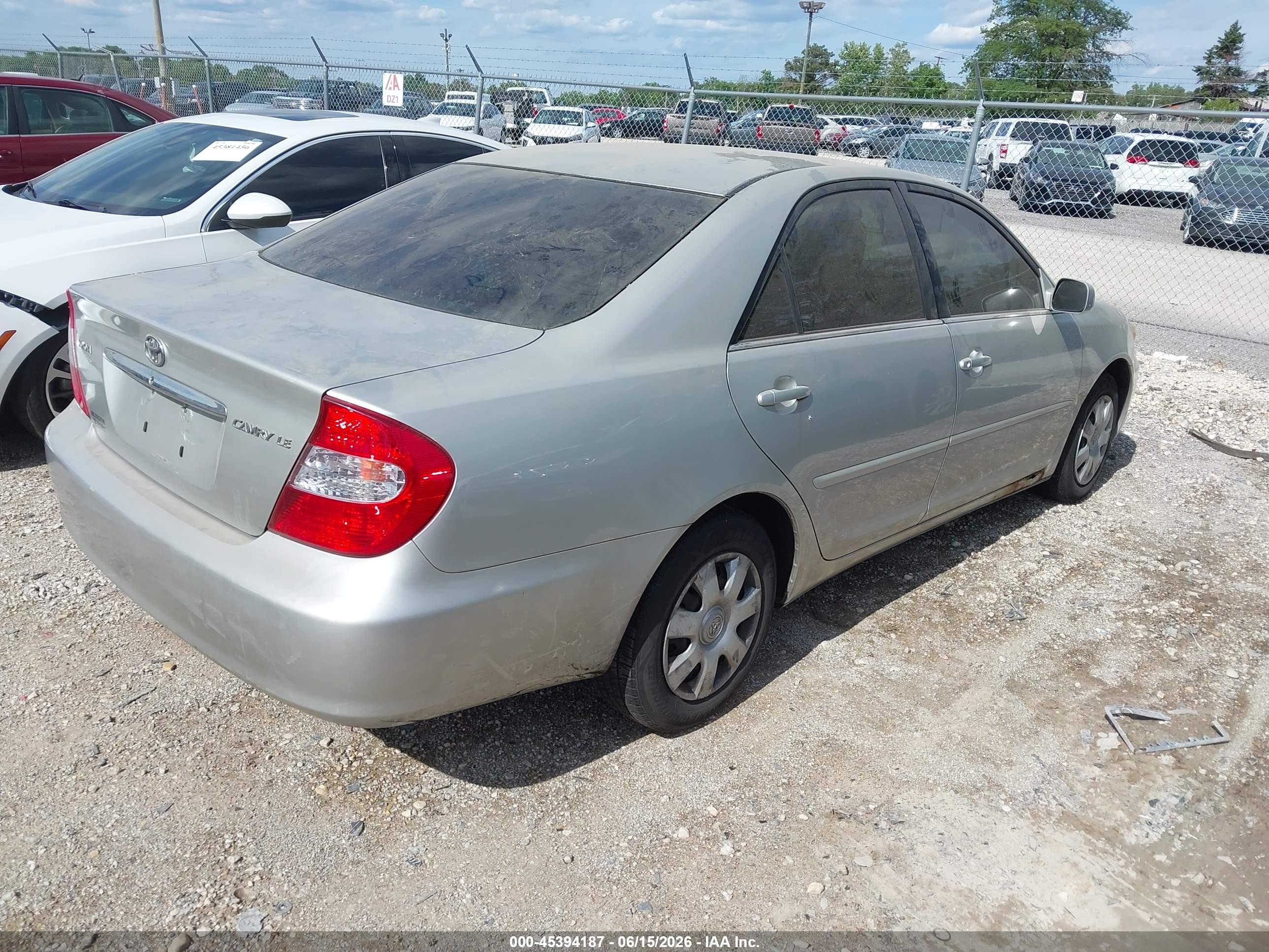 2003 Toyota Camry Le Gray vin: 4T1BE32K33U697019