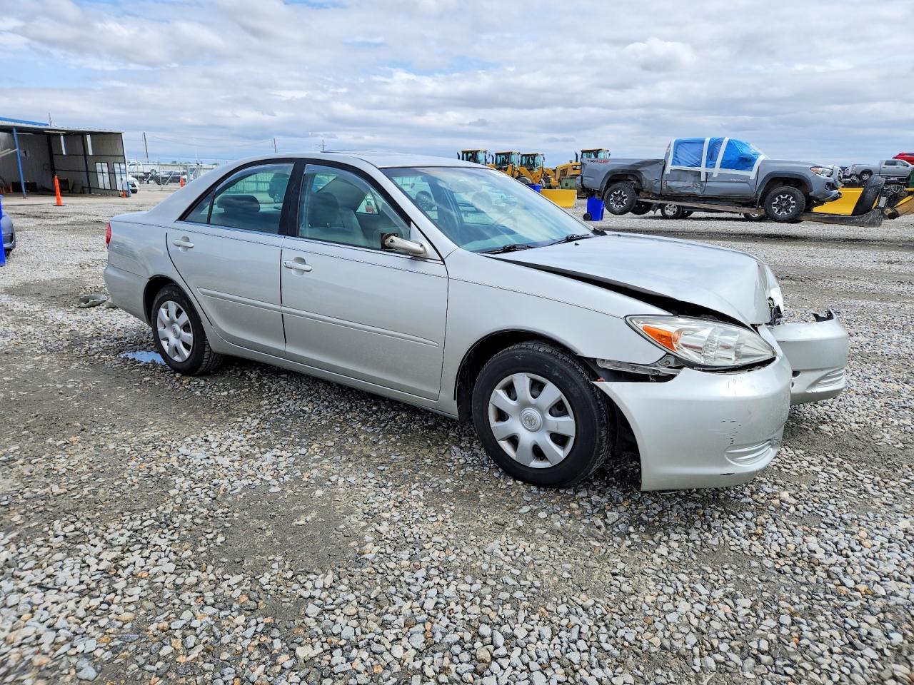 2003 Toyota Camry Le Silver vin: 4T1BE32K33U736840