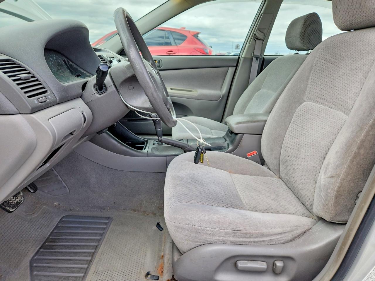 2003 Toyota Camry Le Silver vin: 4T1BE32K33U736840