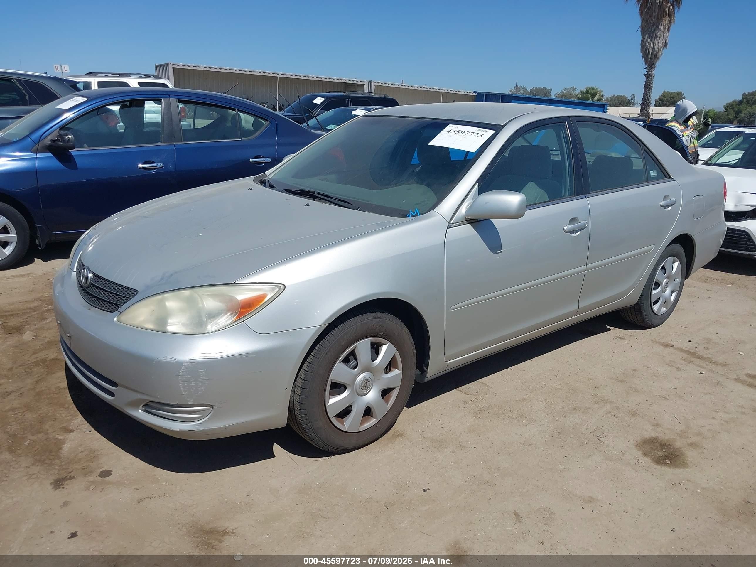 2003 Toyota Camry Le Silver vin: 4T1BE32K33U741990