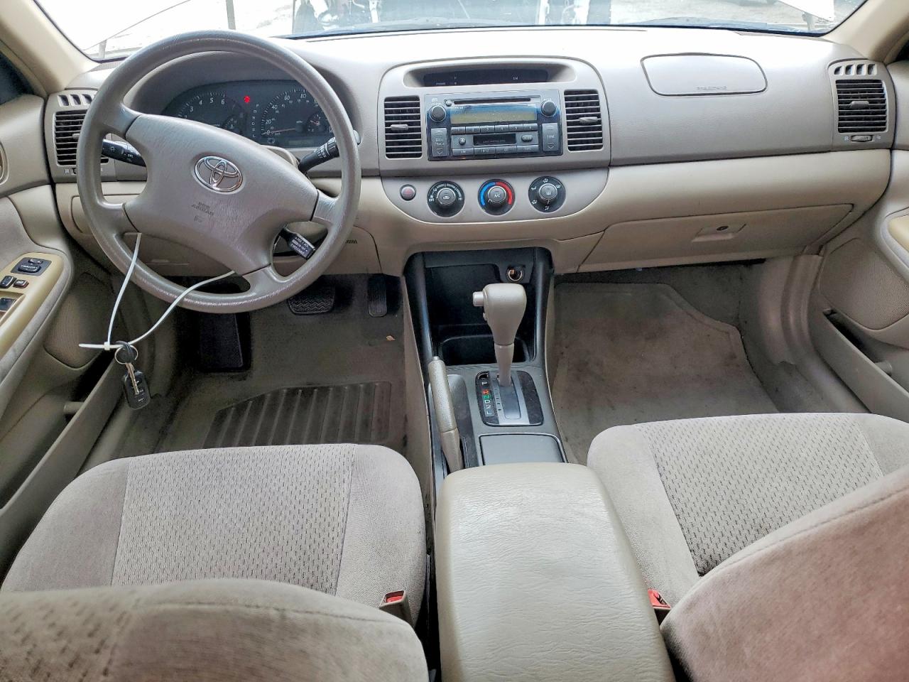 2003 Toyota Camry Le Tan vin: 4T1BE32K33U759177