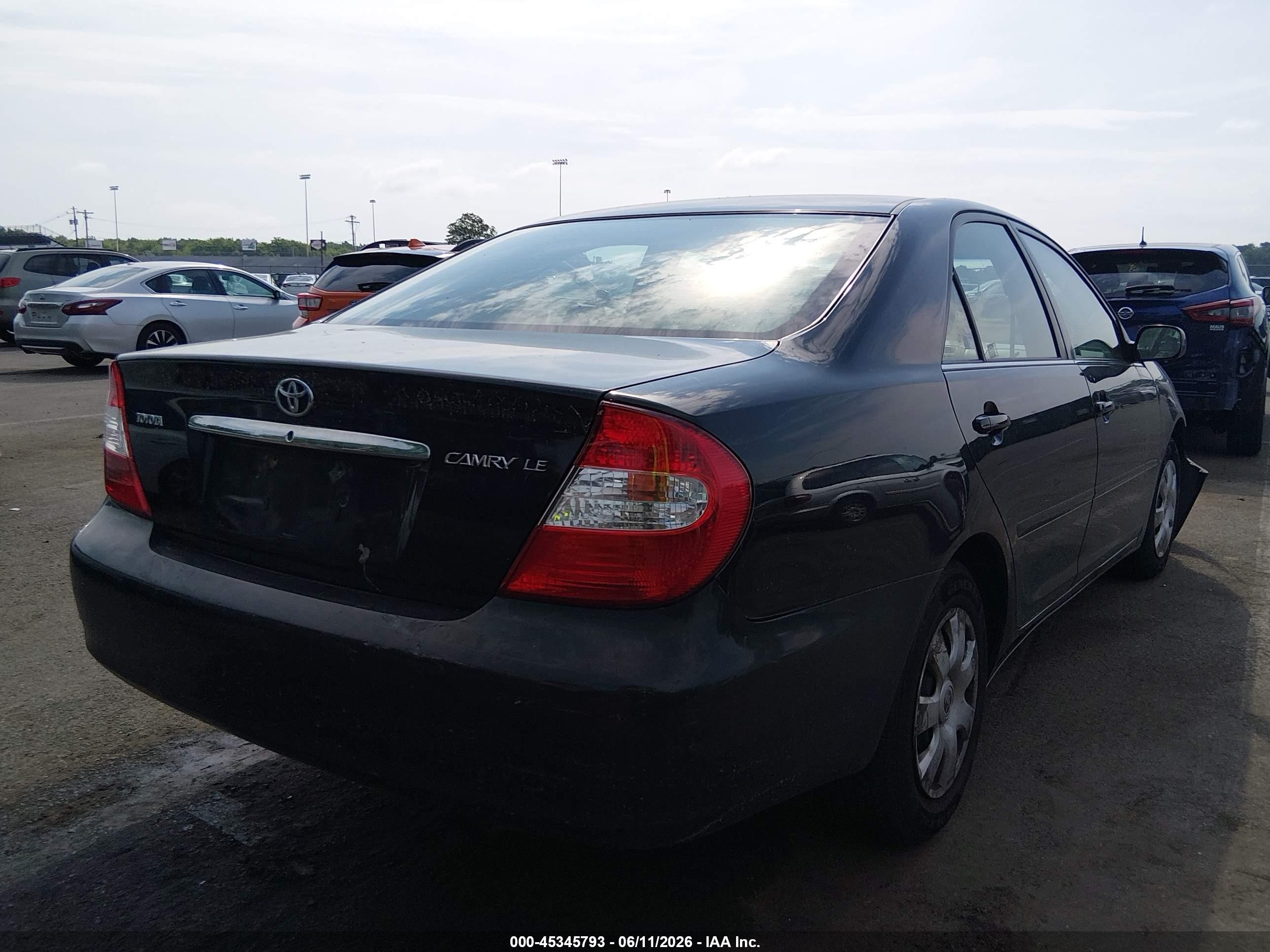 2004 Toyota Camry Le Черный vin: 4T1BE32K34U264429