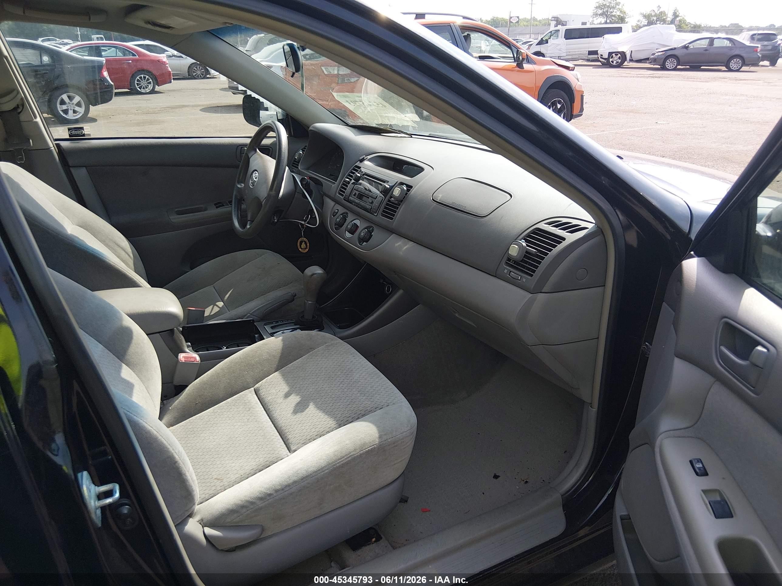 2004 Toyota Camry Le Черный vin: 4T1BE32K34U264429