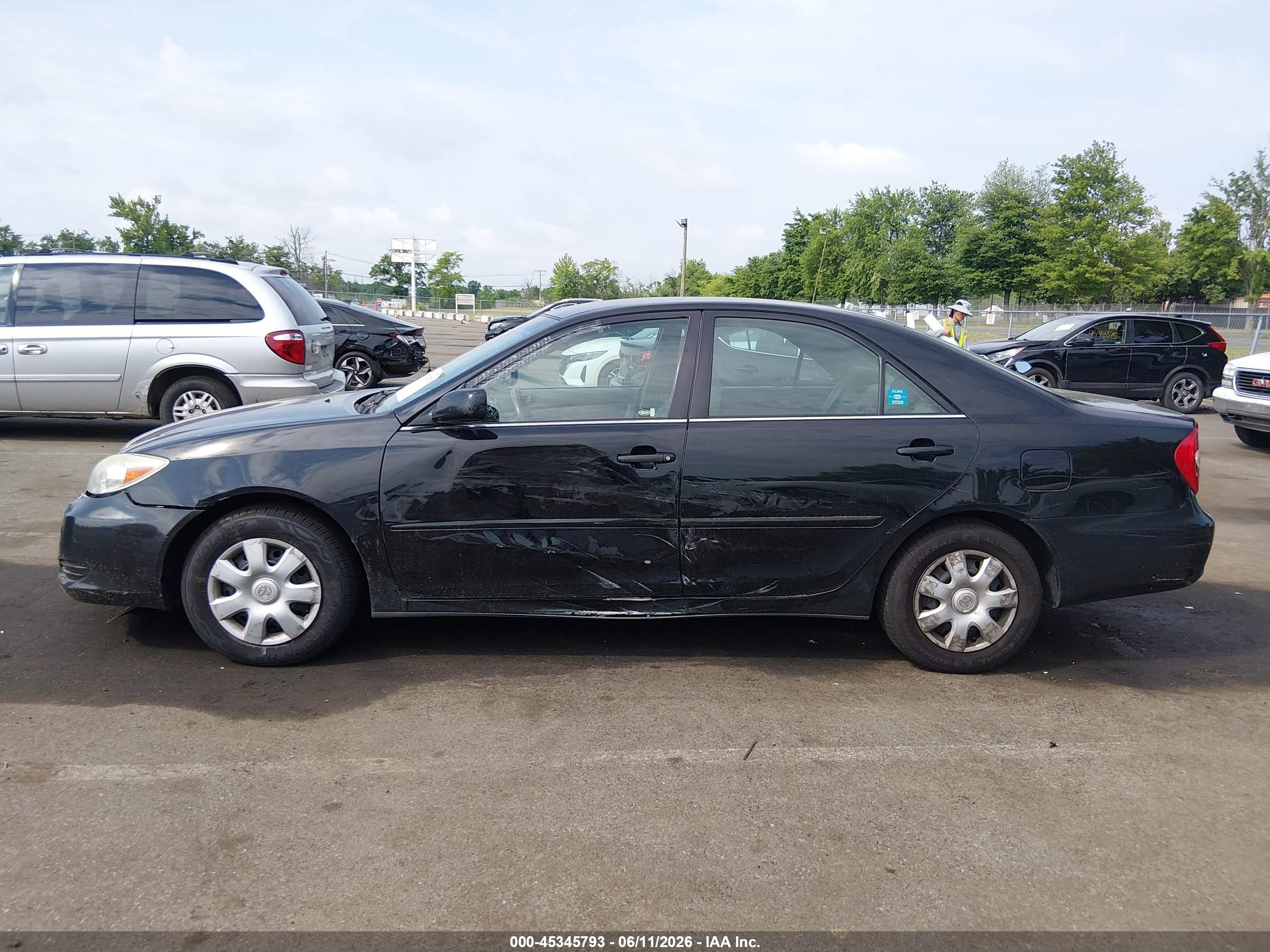 2004 Toyota Camry Le Черный vin: 4T1BE32K34U264429